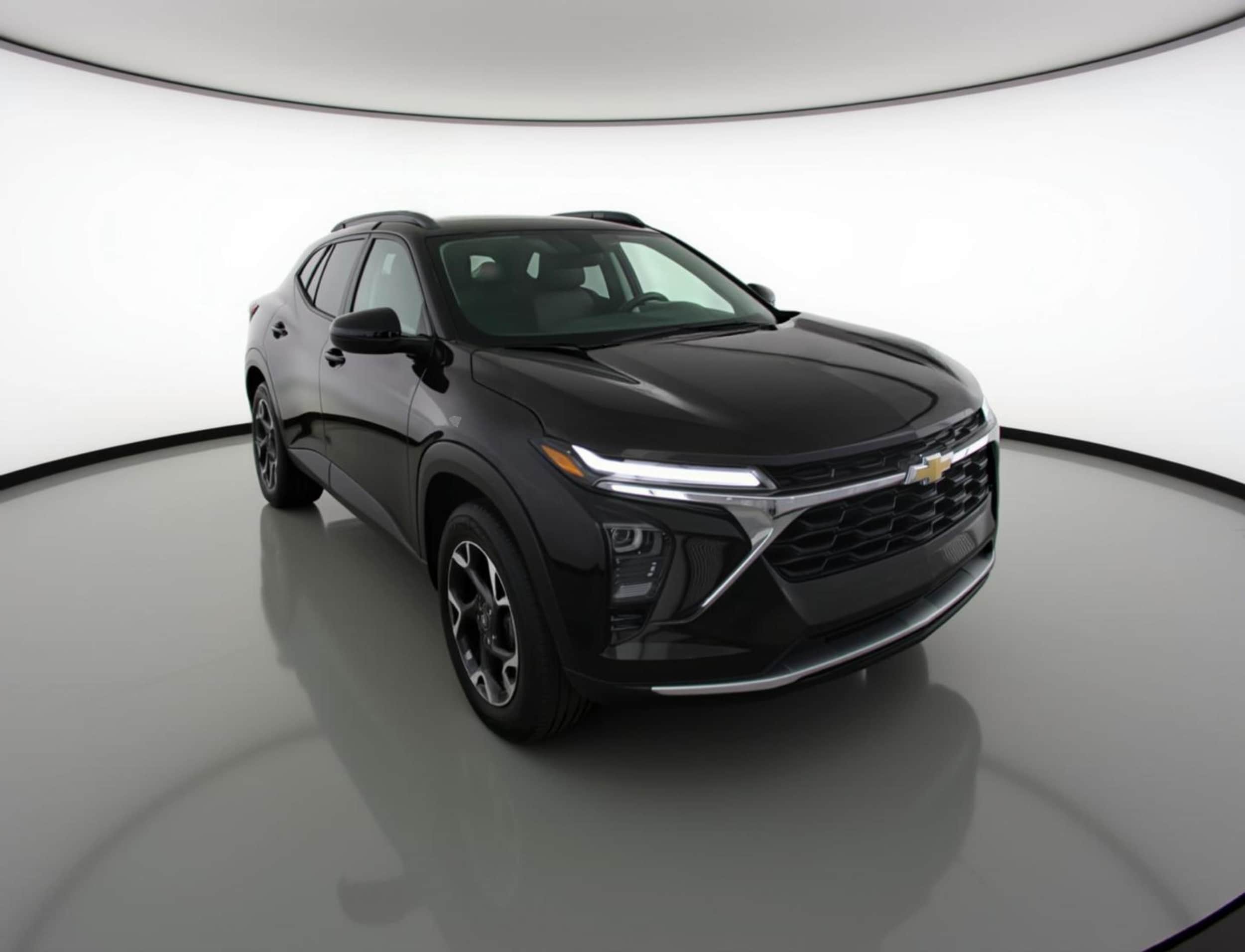 Thumbnail: 2025 Chevrolet Trax - 1