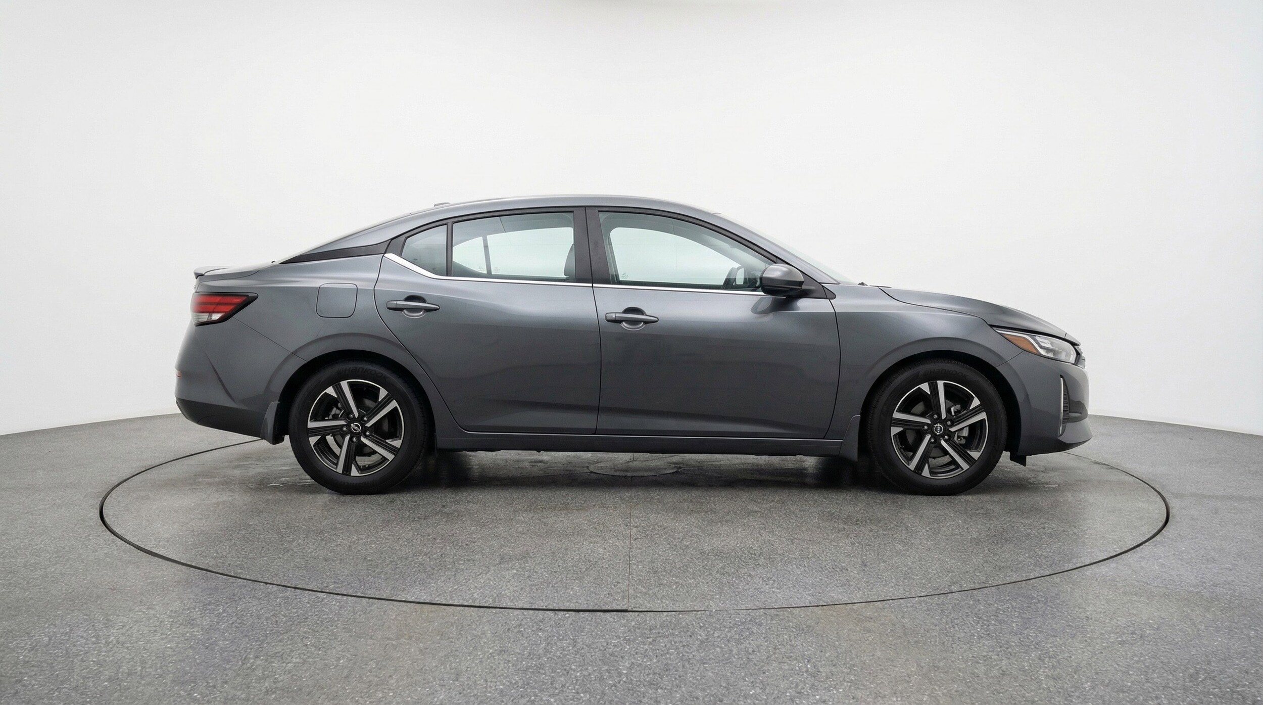 Thumbnail: 2025 Nissan Sentra - 11