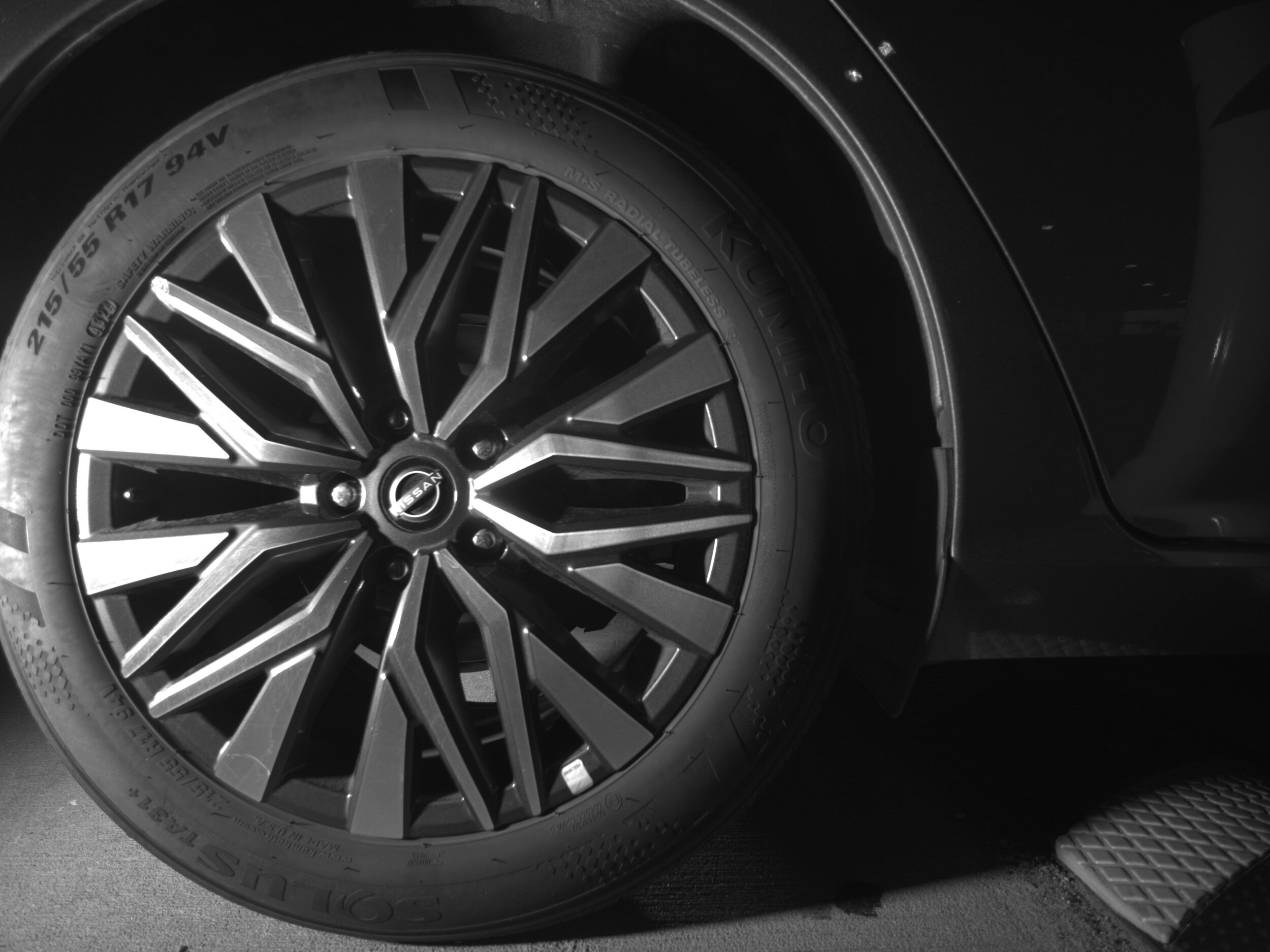 Thumbnail: 2025 Nissan Altima - 12