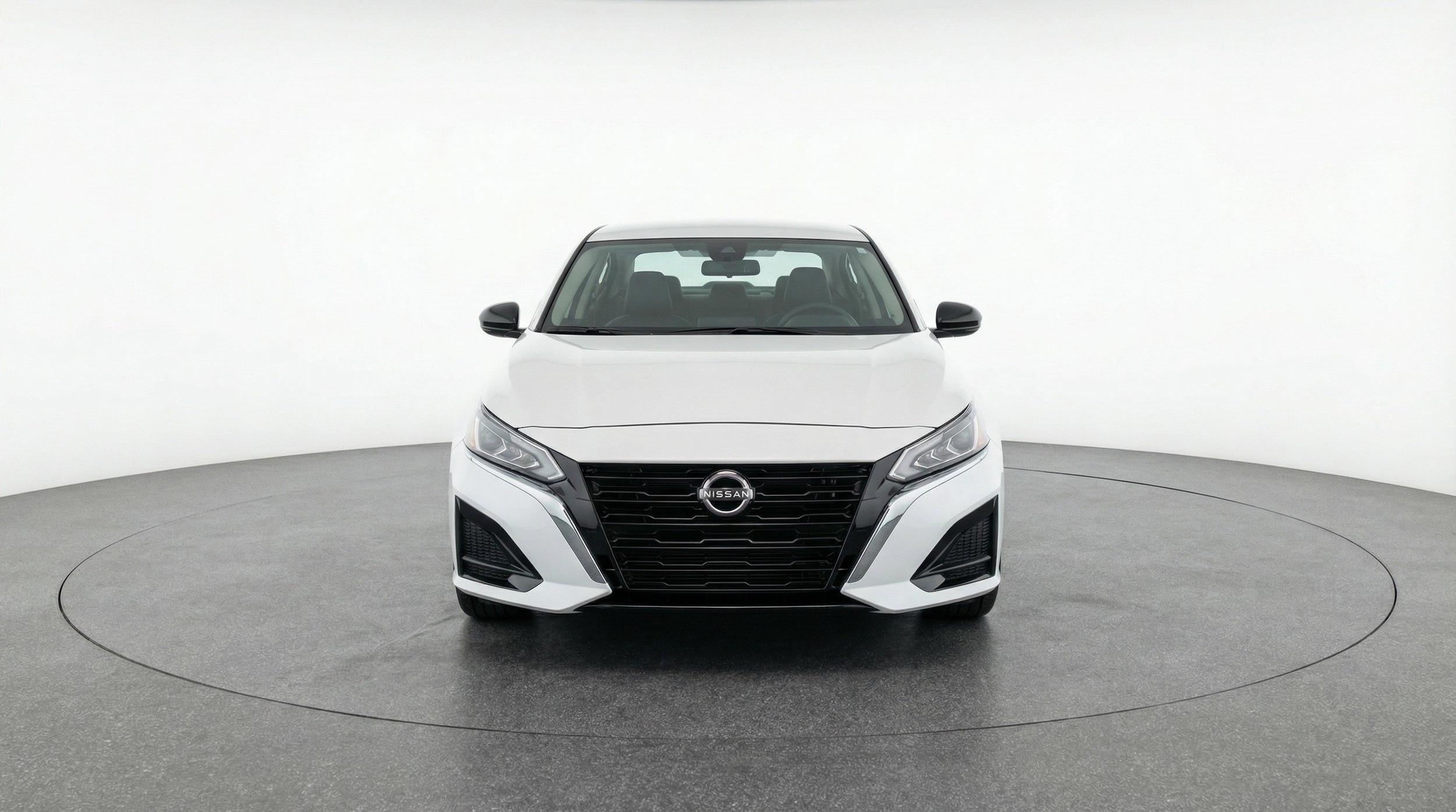 Thumbnail: 2025 Nissan Altima - 2