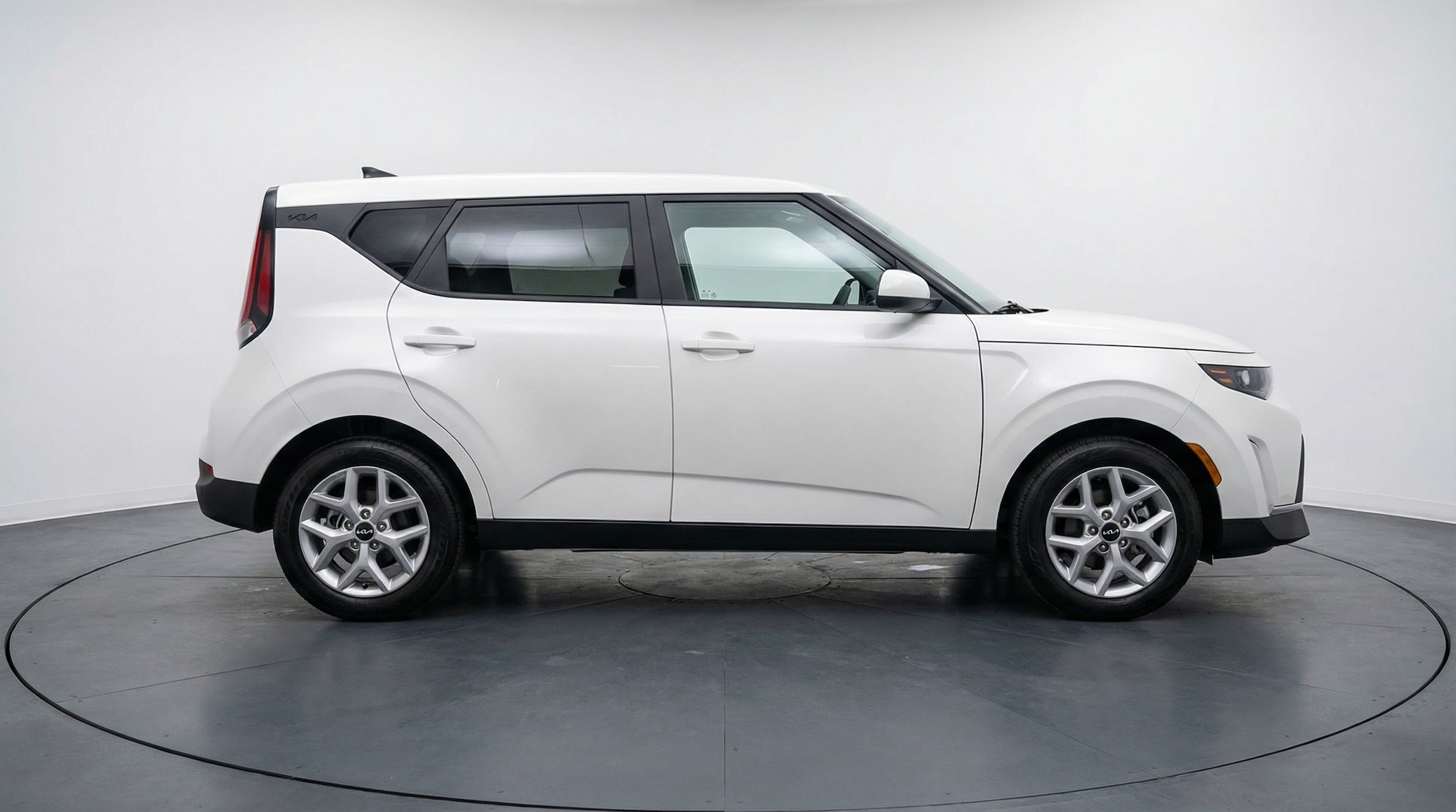 Thumbnail: 2025 Kia Soul - 8