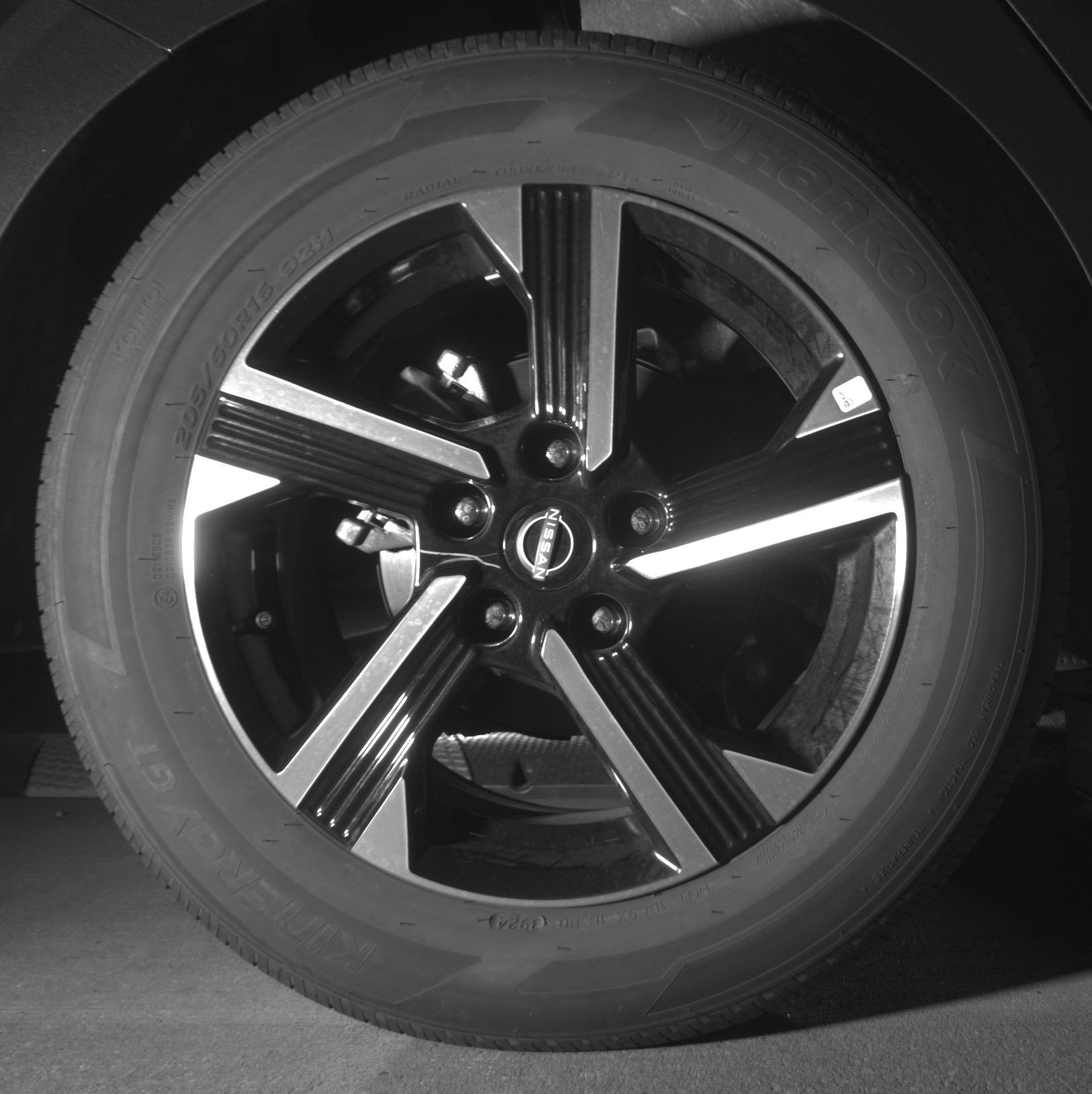 Thumbnail: 2025 Nissan Sentra - 15