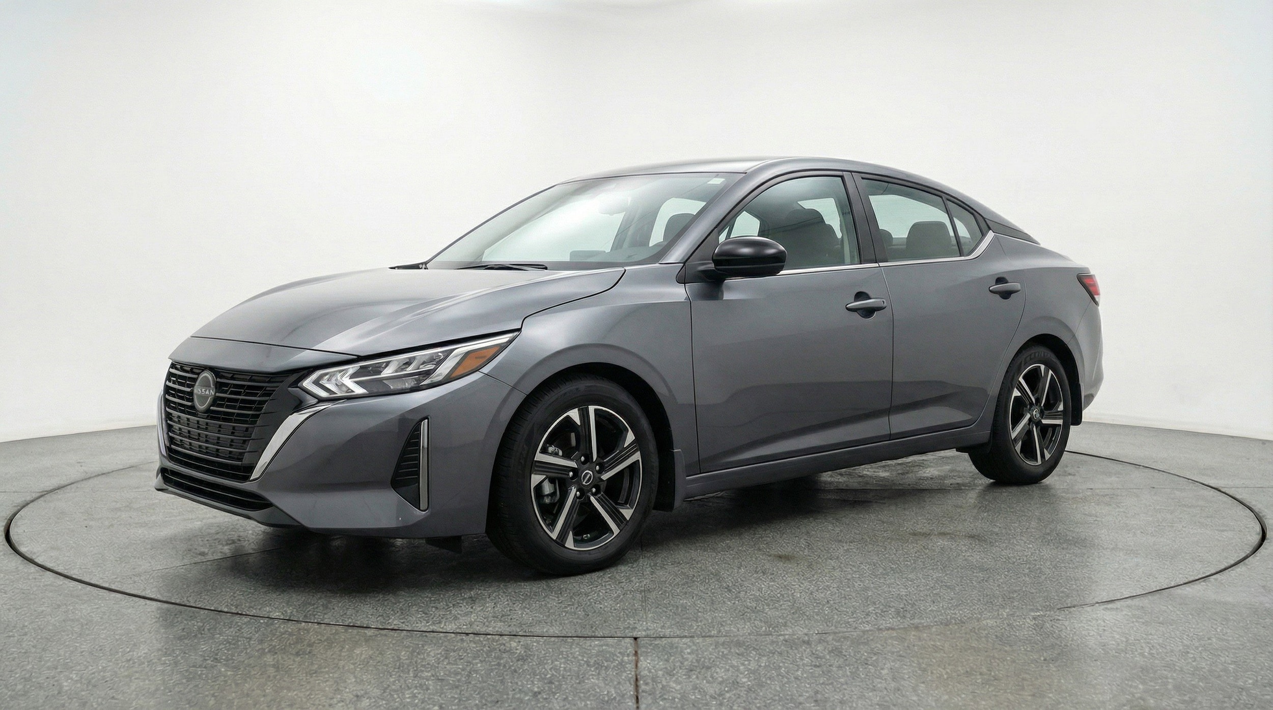 Thumbnail: 2025 Nissan Sentra - 3