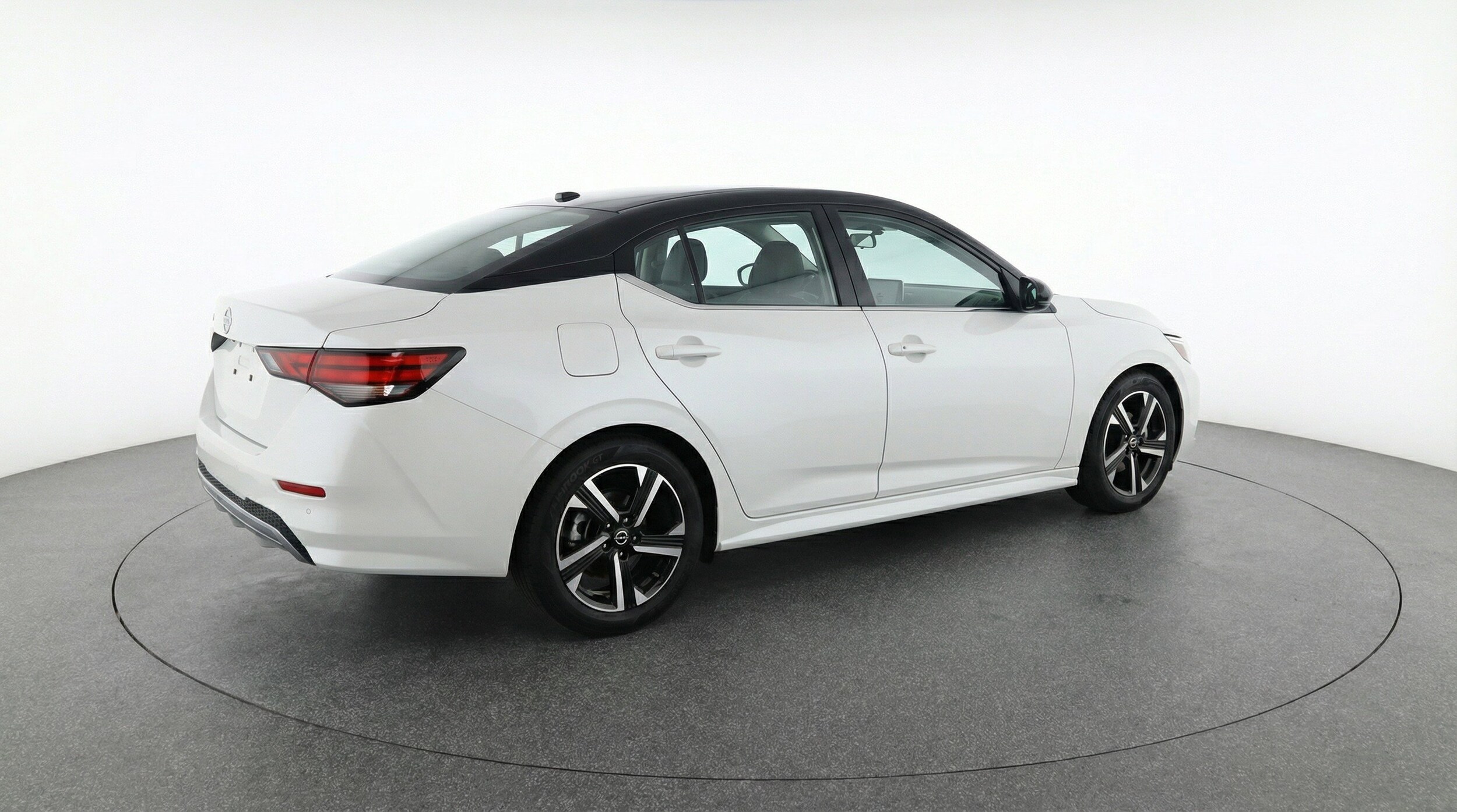 Thumbnail: 2025 Nissan Sentra - 9