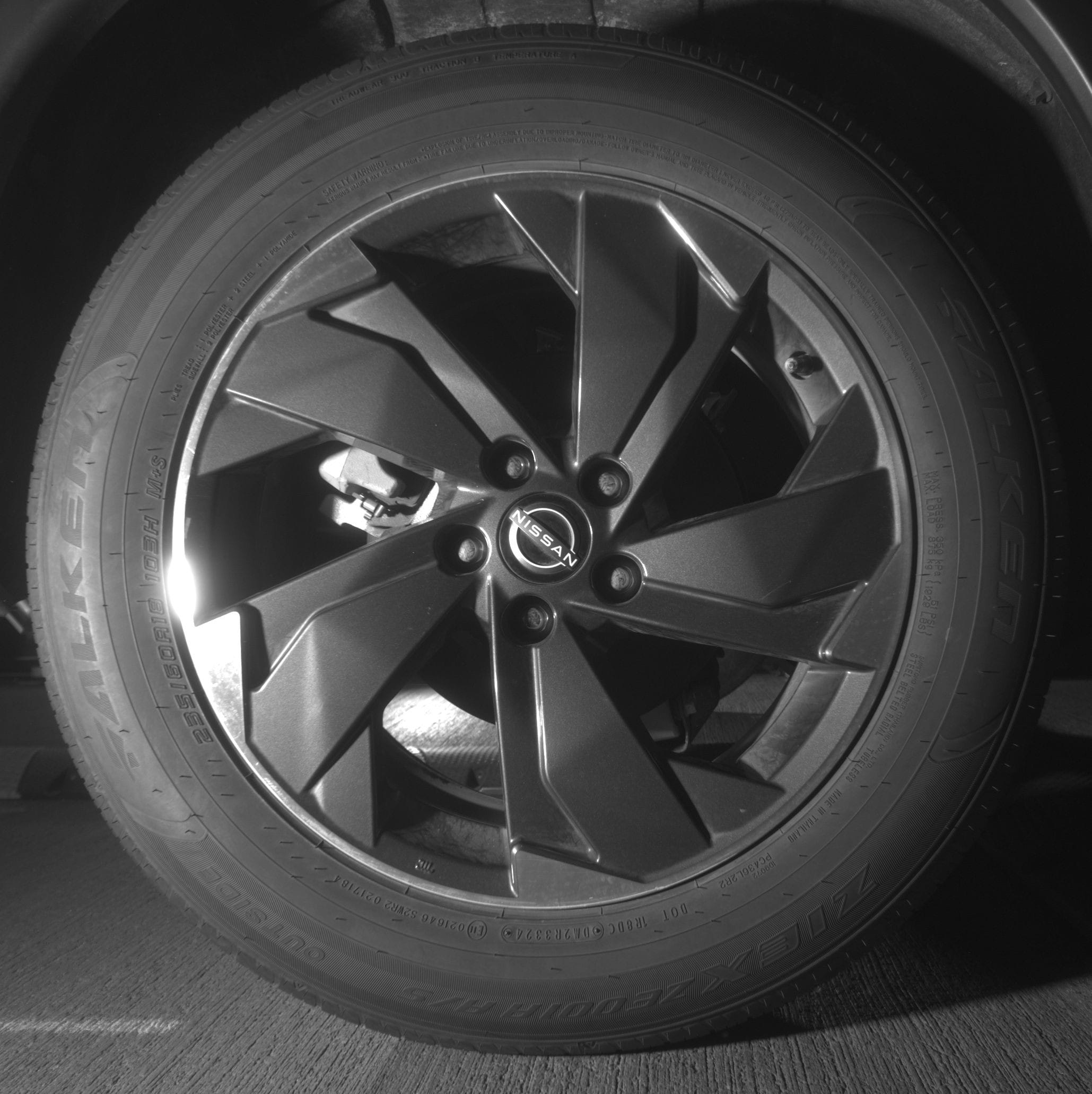 Thumbnail: 2025 Nissan Rogue - 12