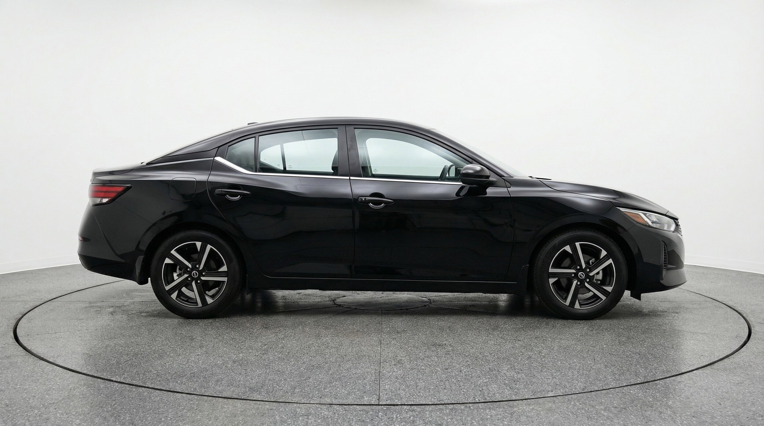 Thumbnail: 2025 Nissan Sentra - 11