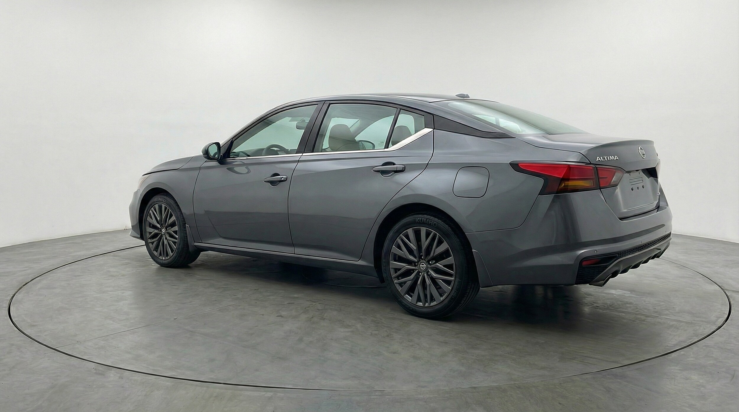 Thumbnail: 2025 Nissan Altima - 5