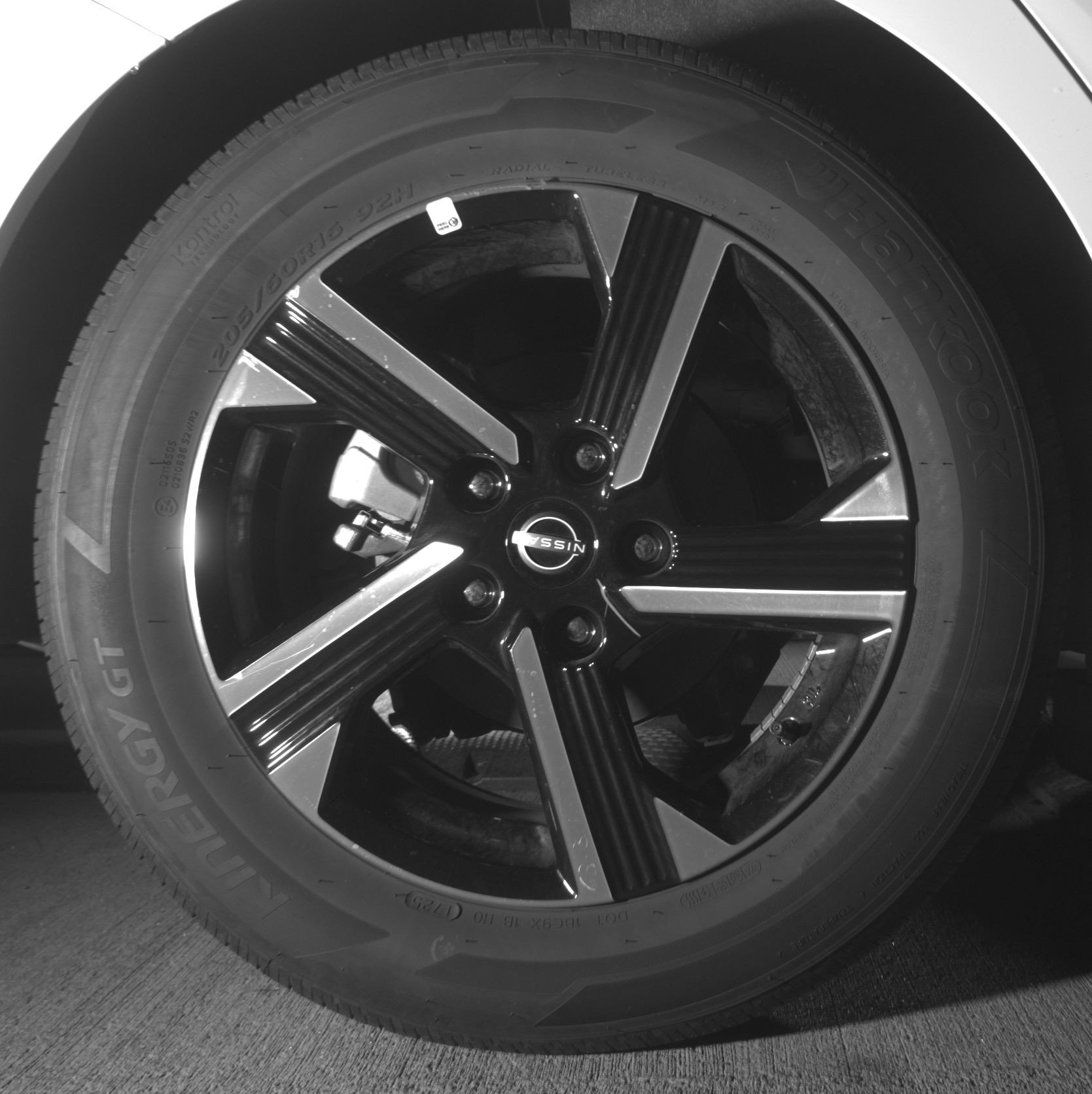 Thumbnail: 2025 Nissan Sentra - 15