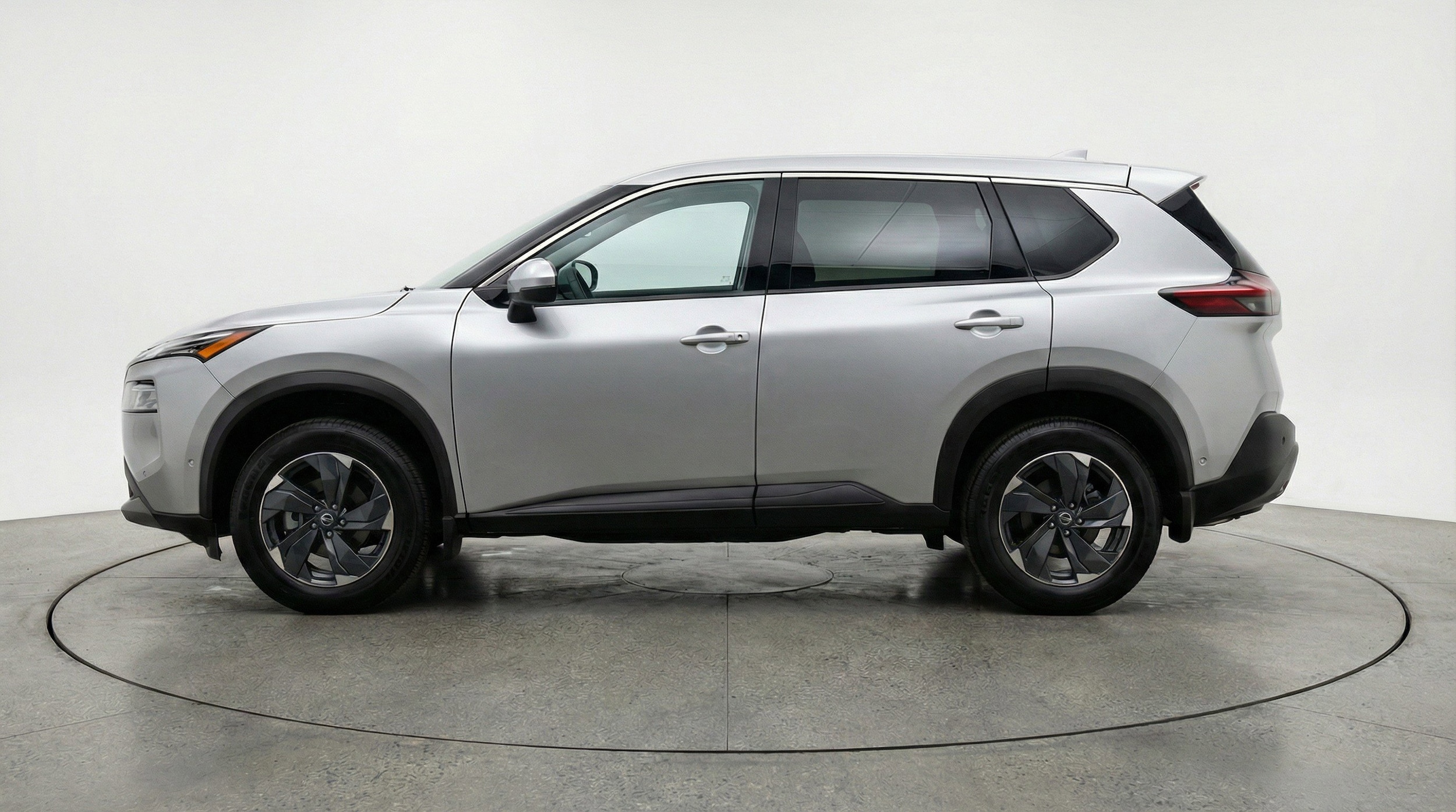 Thumbnail: 2025 Nissan Rogue - 5