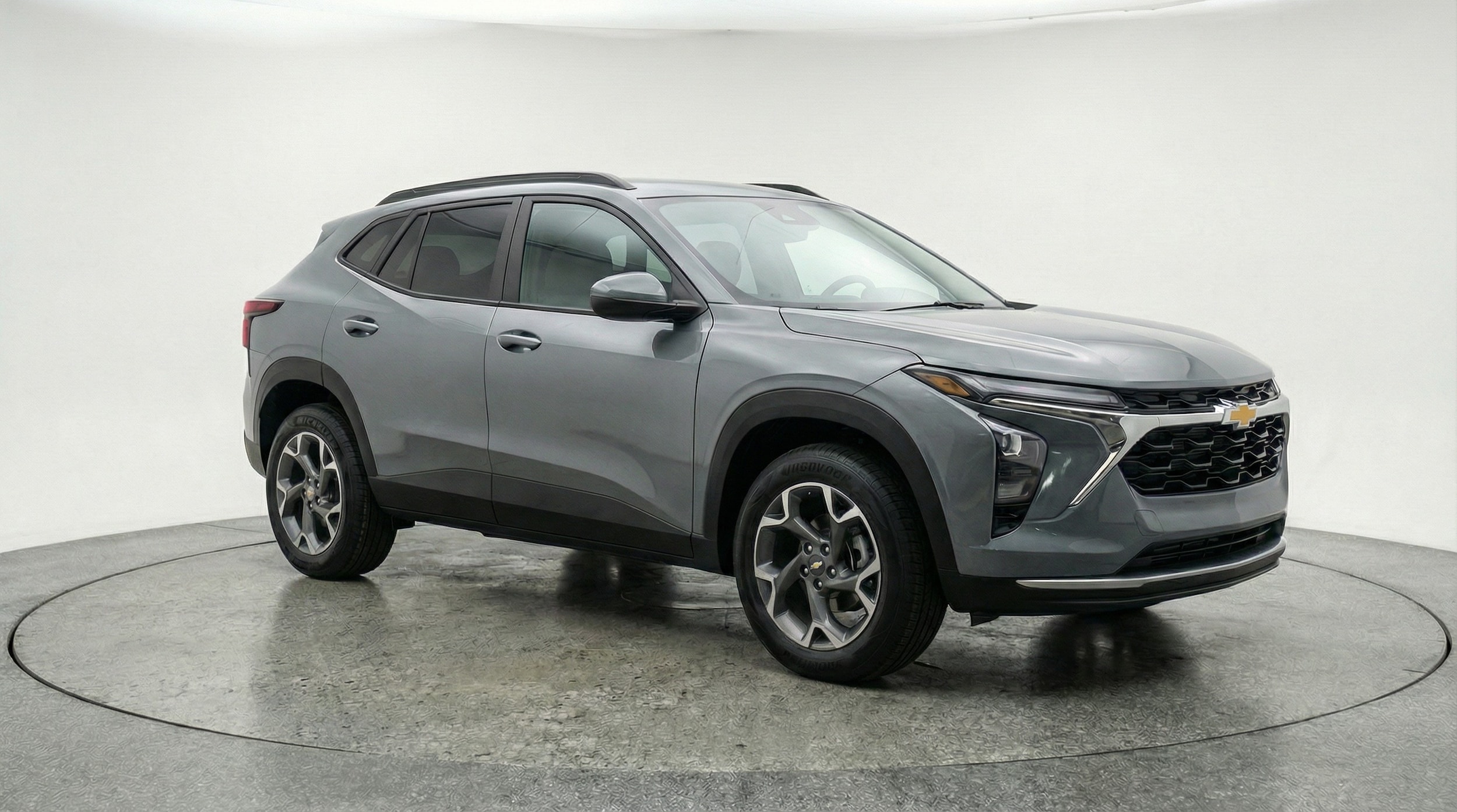 Thumbnail: 2025 Chevrolet Trax - 1