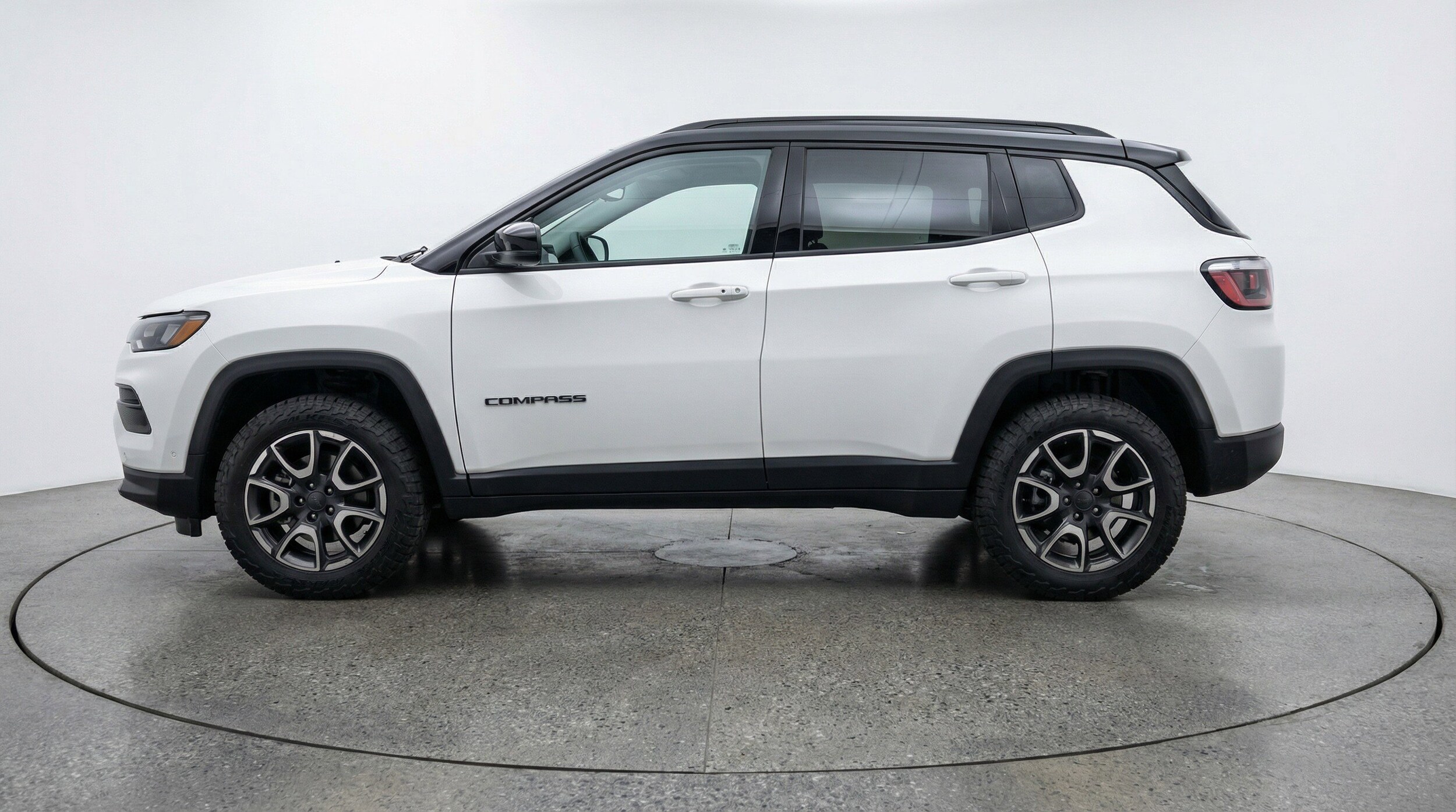 Thumbnail: 2025 Jeep Compass - 5