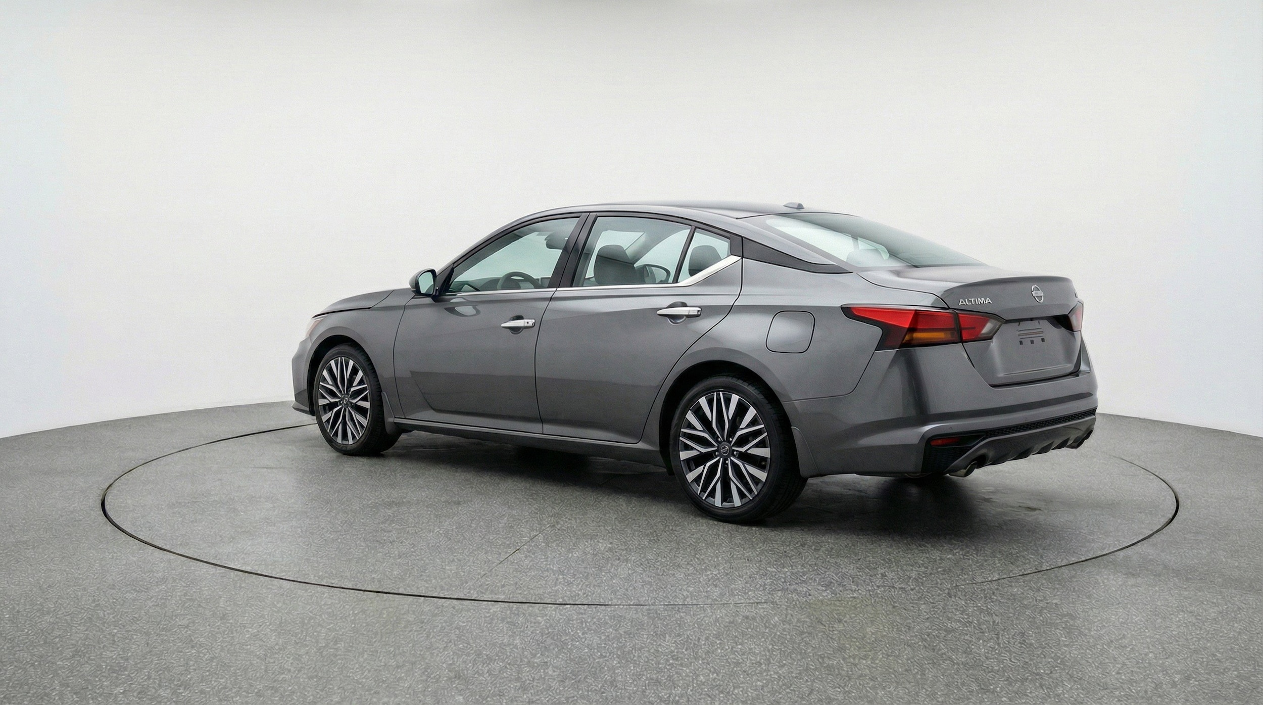 Thumbnail: 2025 Nissan Altima - 6