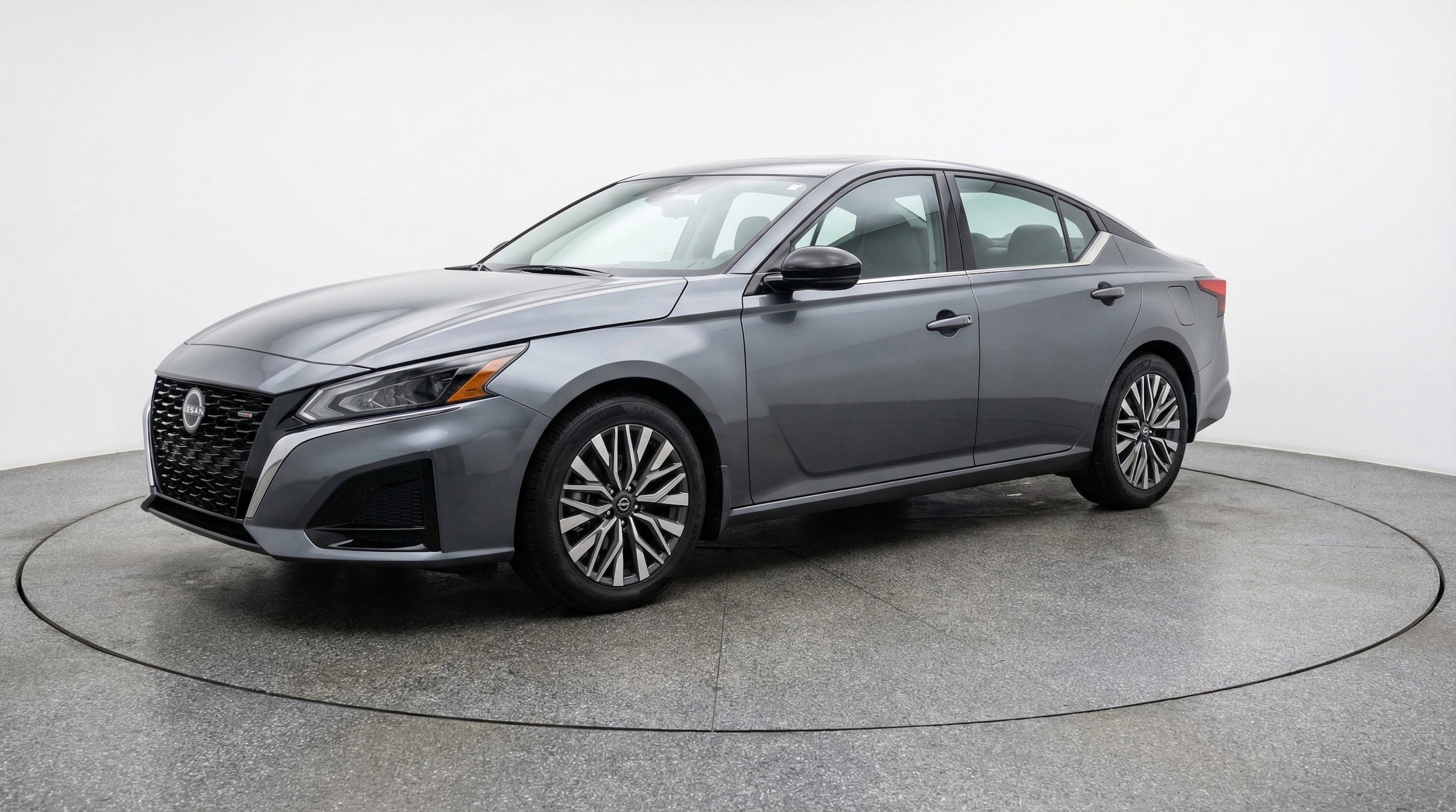 Thumbnail: 2025 Nissan Altima - 3