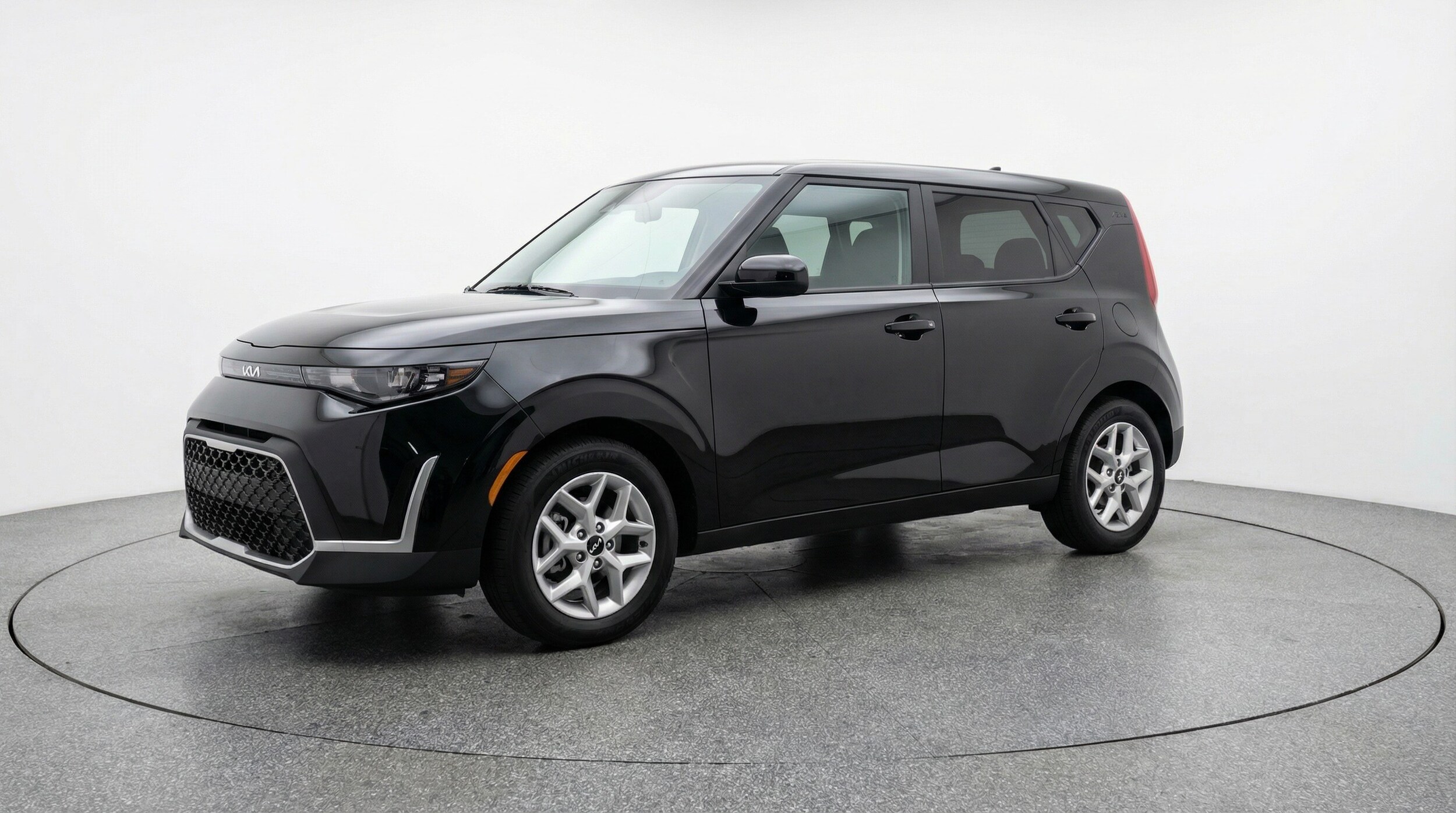 Thumbnail: 2025 Kia Soul - 3