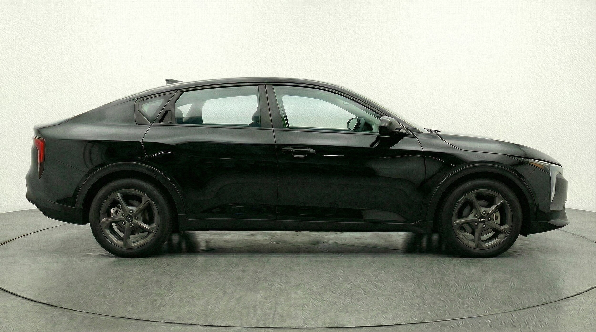 Thumbnail: 2025 Kia K4 - 11