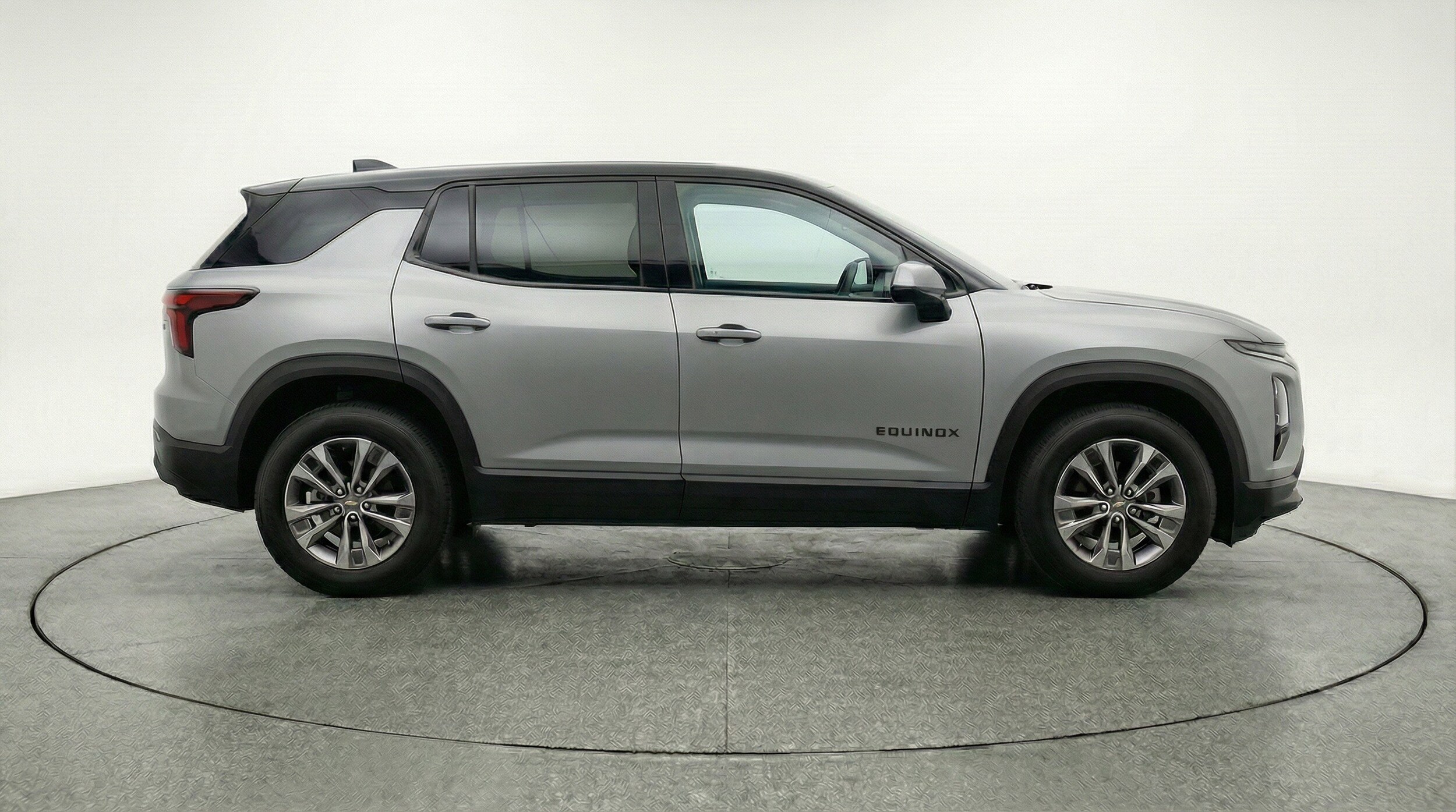 Thumbnail: 2025 Chevrolet Equinox - 11