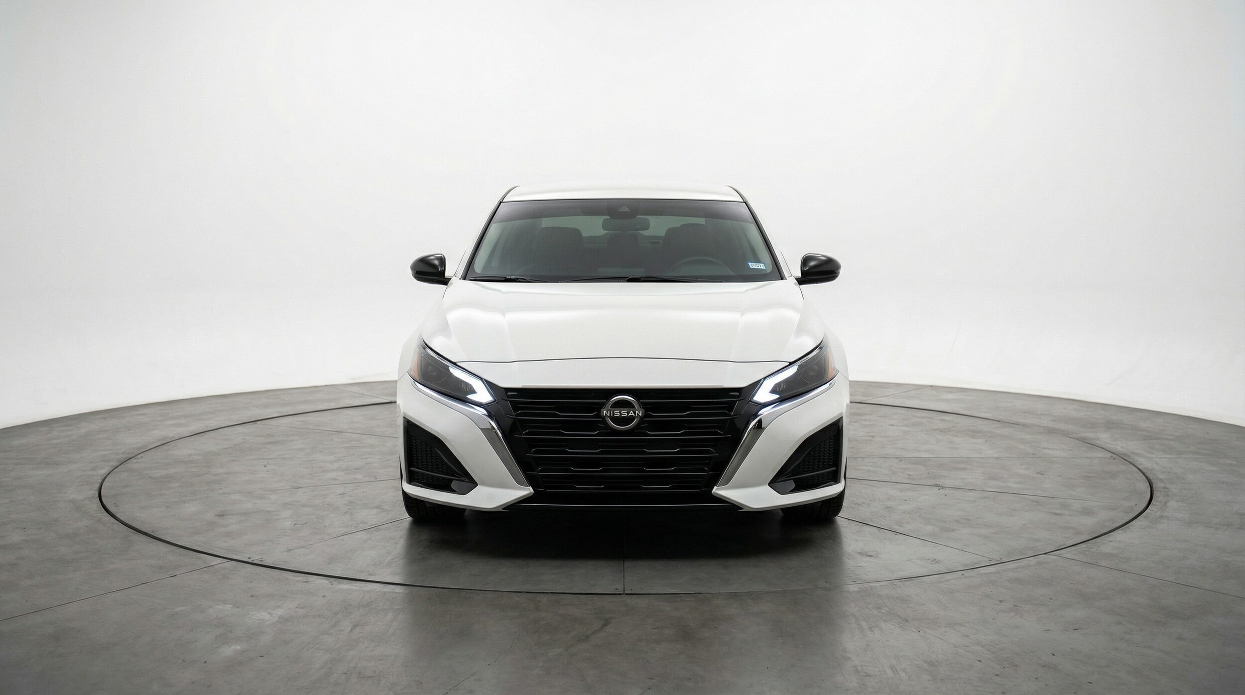 Thumbnail: 2025 Nissan Altima - 2