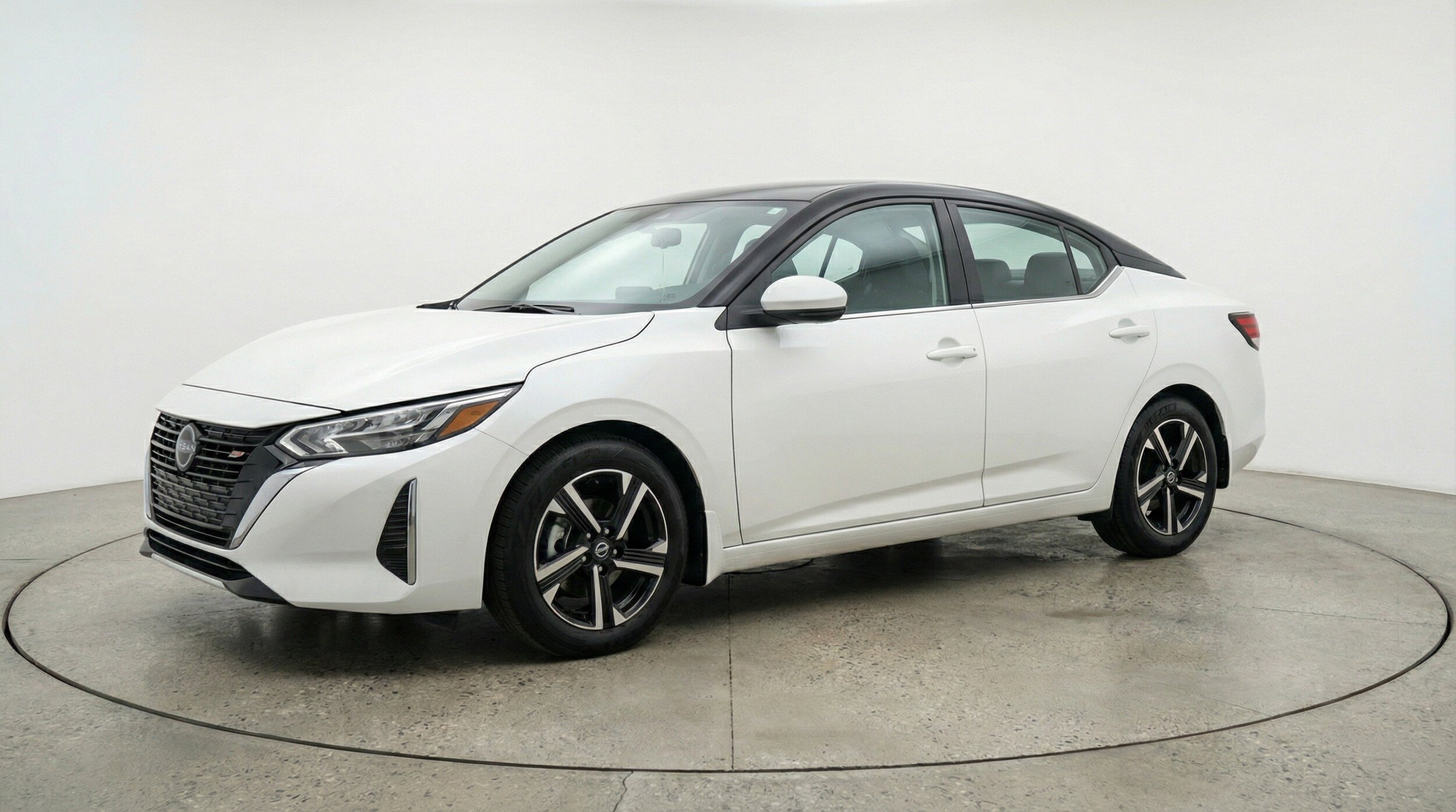 Thumbnail: 2025 Nissan Sentra - 3