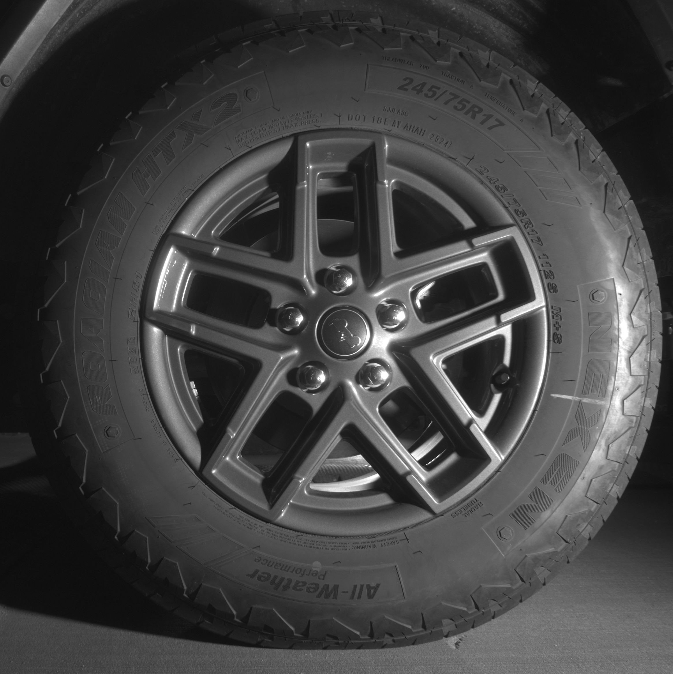 Thumbnail: 2025 Jeep Wrangler - 14