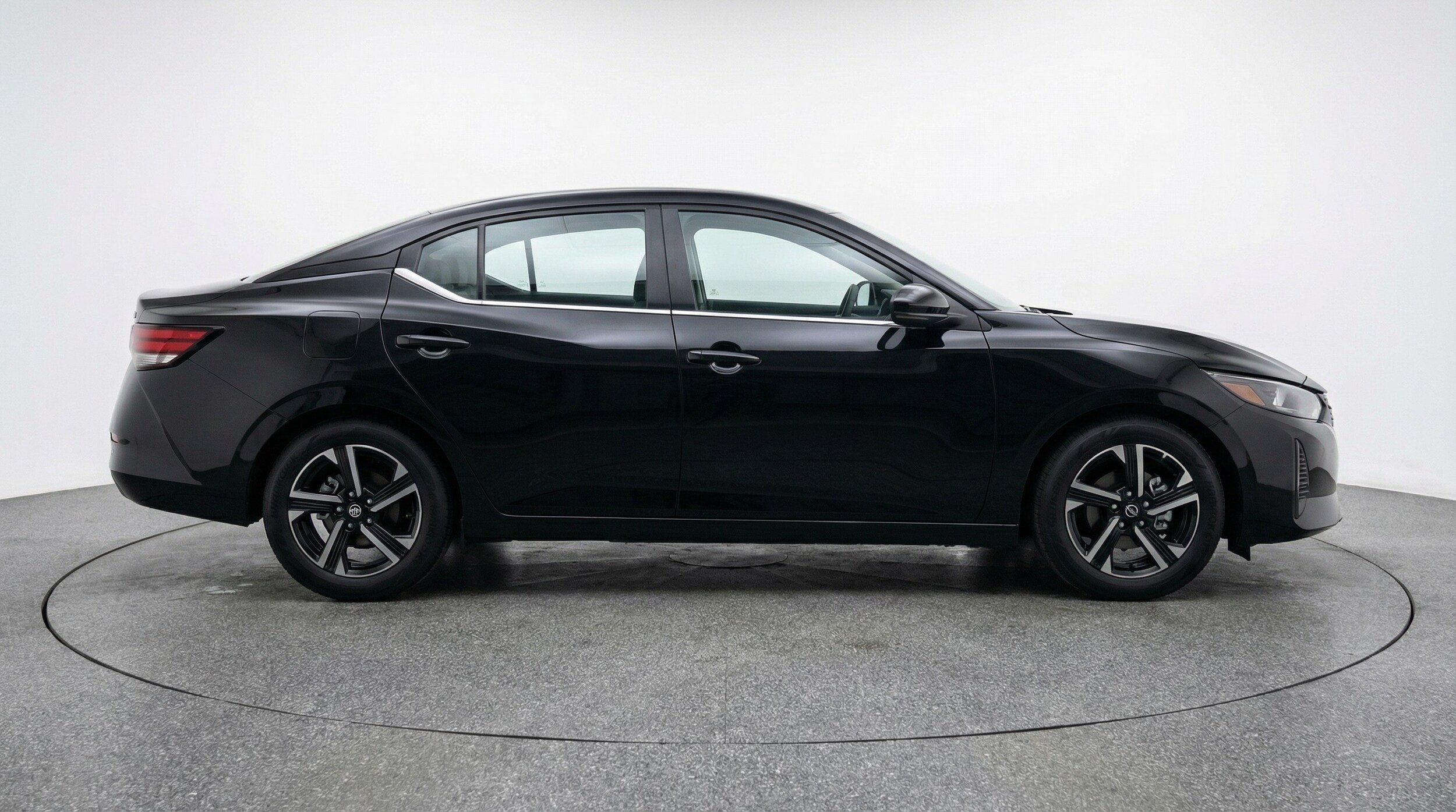 Thumbnail: 2025 Nissan Sentra - 8