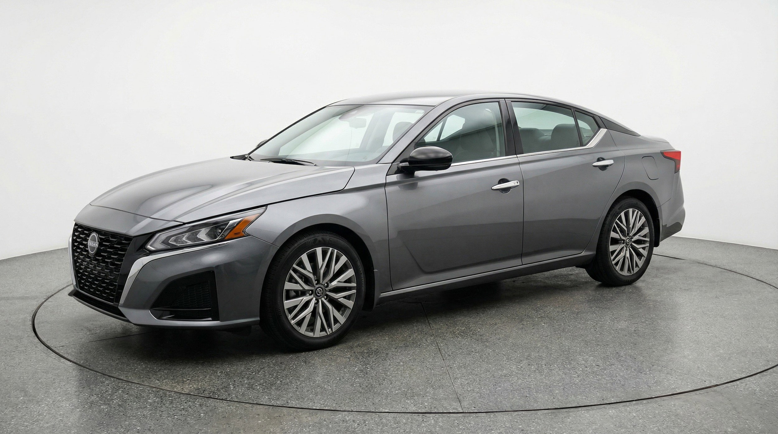 Thumbnail: 2025 Nissan Altima - 3