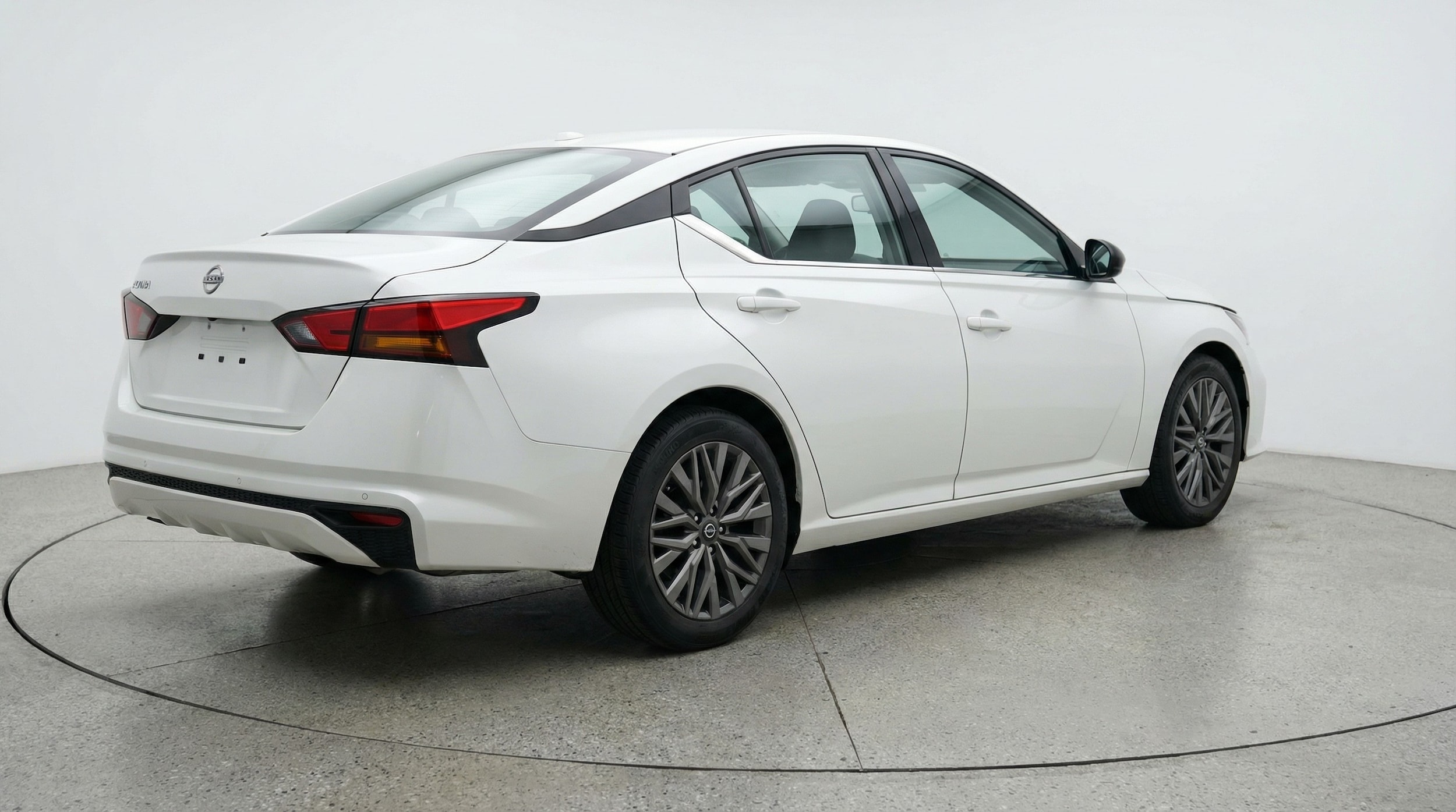 Thumbnail: 2025 Nissan Altima - 7