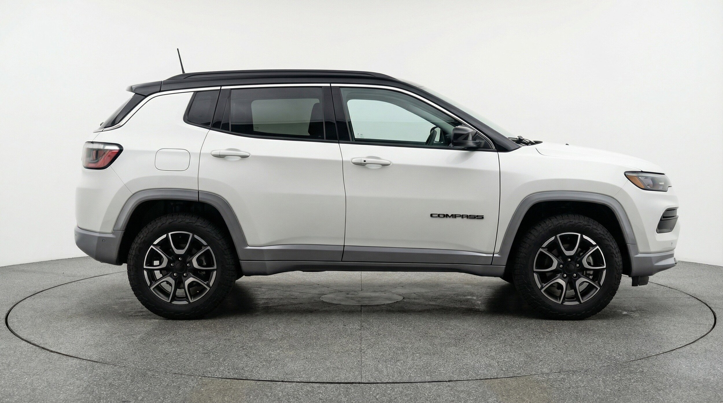Thumbnail: 2025 Jeep Compass - 11
