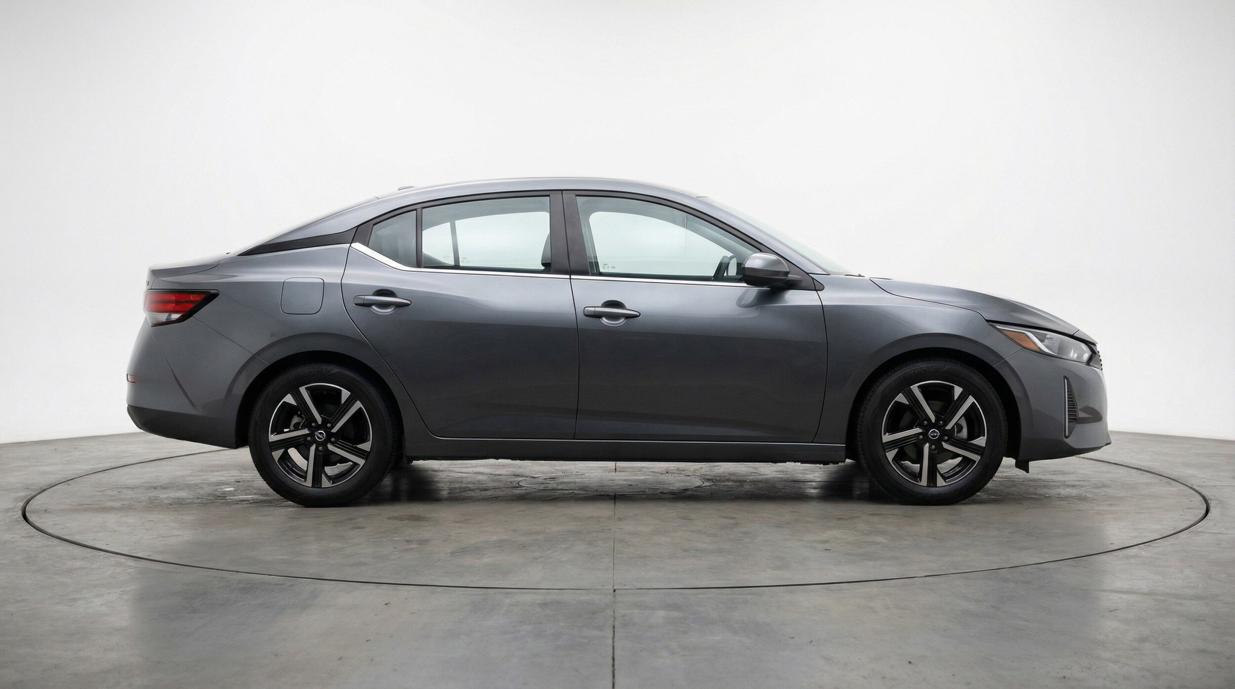 Thumbnail: 2025 Nissan Sentra - 11