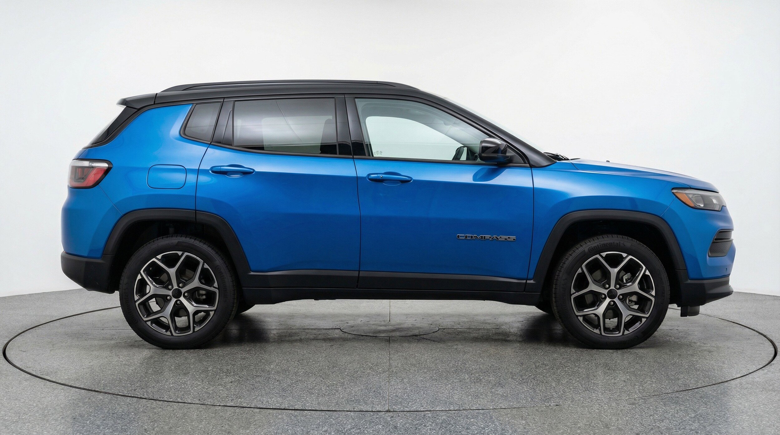 Thumbnail: 2025 Jeep Compass - 11