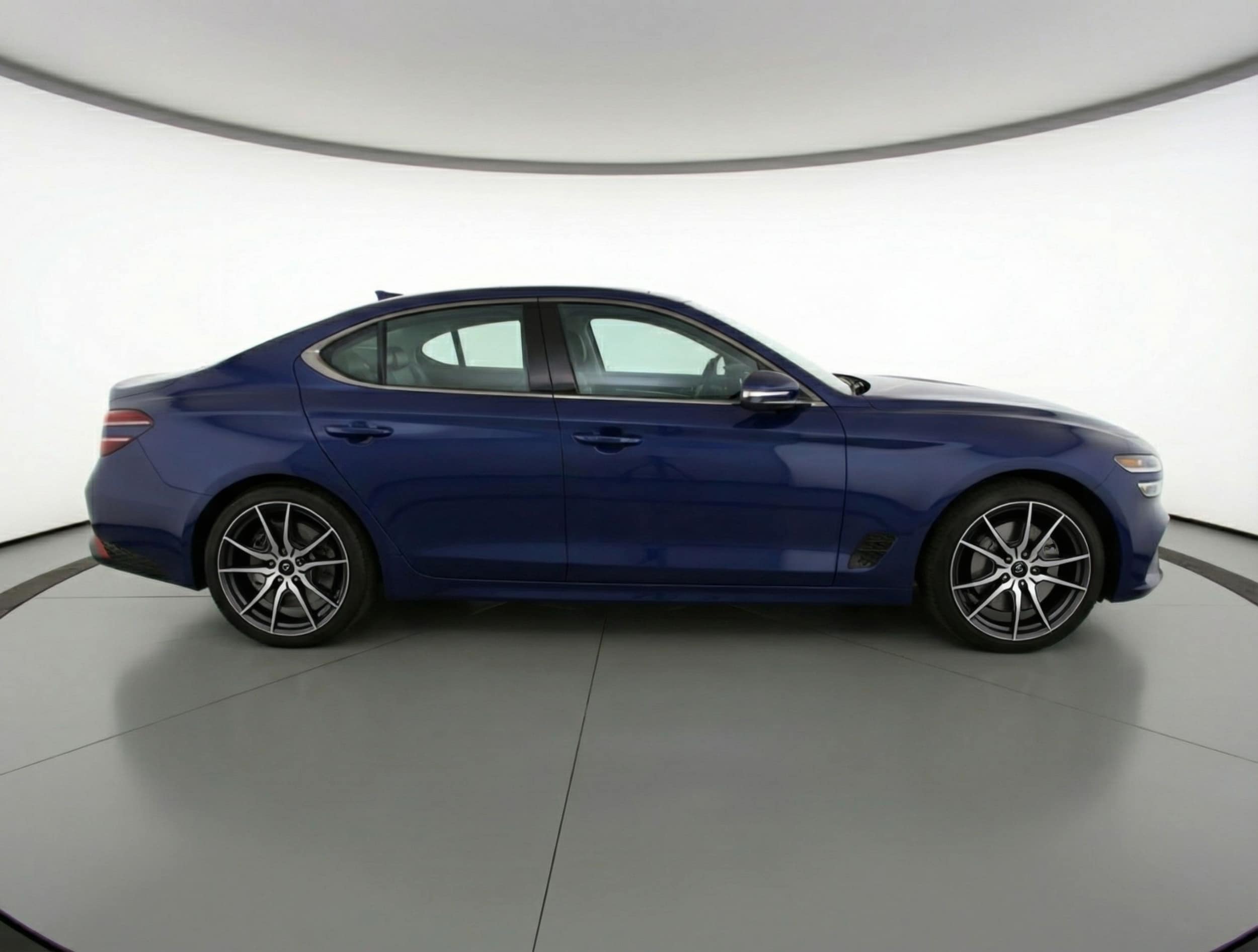 Thumbnail: 2025 Genesis G70 - 8