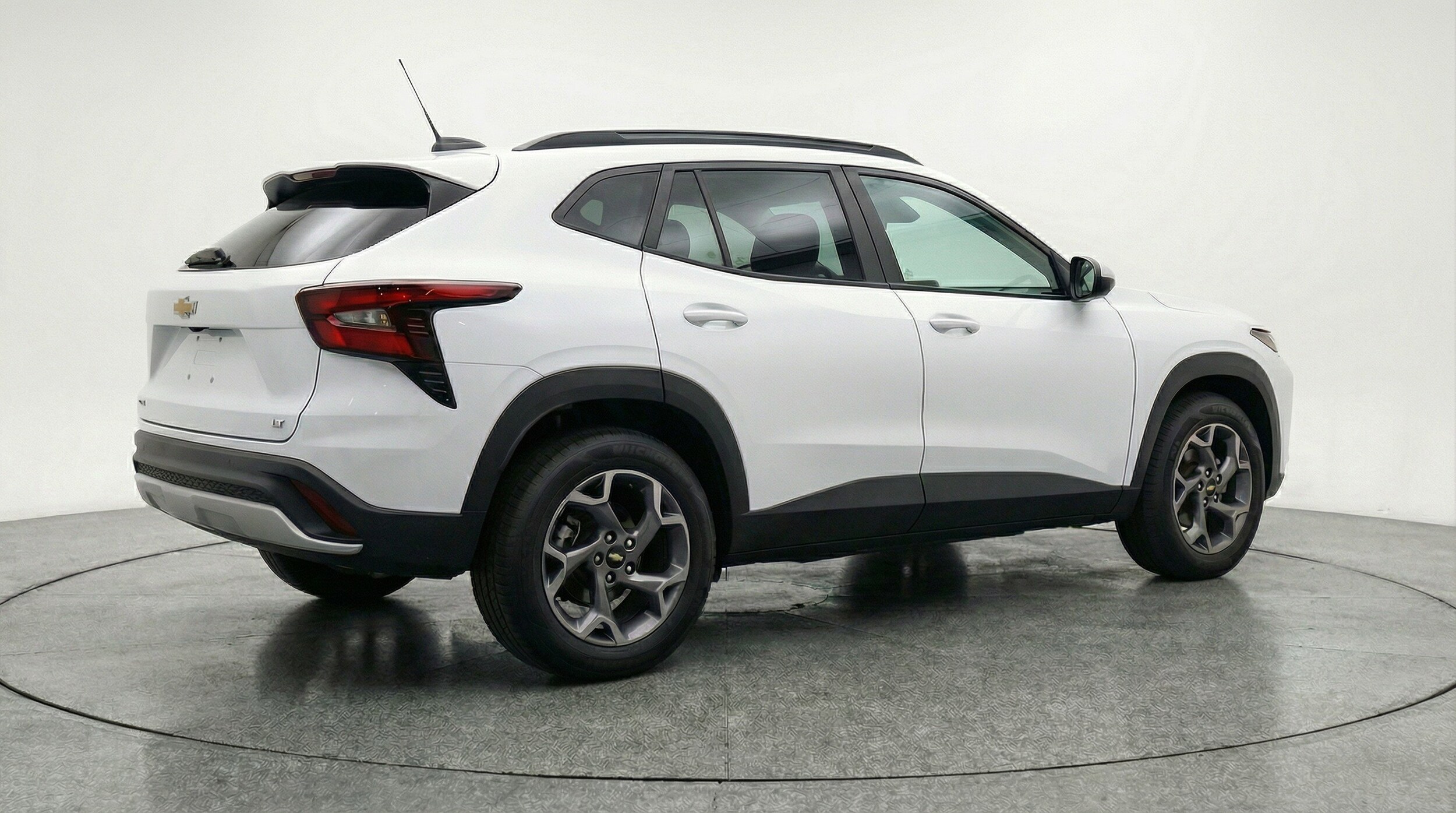 Thumbnail: 2025 Chevrolet Trax - 9