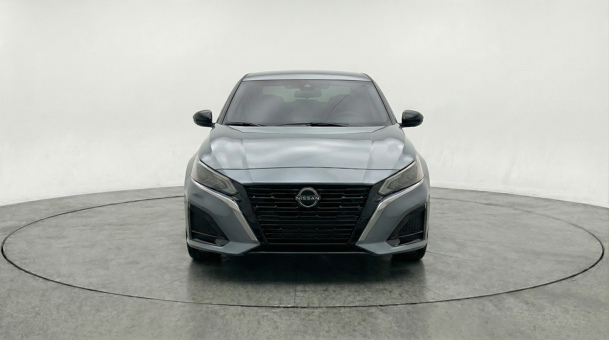 Thumbnail: 2025 Nissan Altima - 2