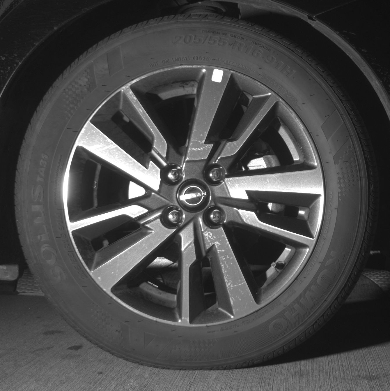 Thumbnail: 2025 Nissan Versa - 10