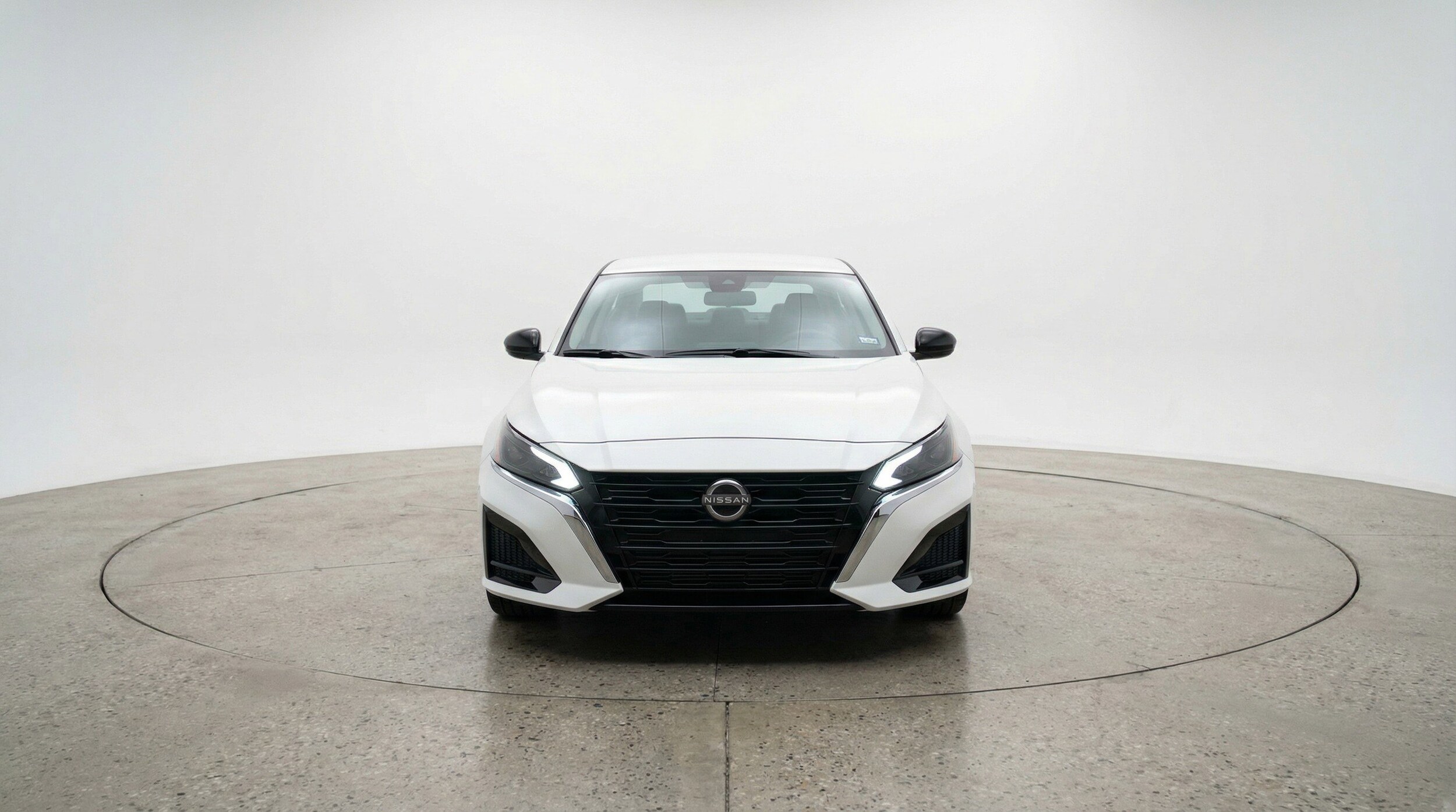 Thumbnail: 2025 Nissan Altima - 2