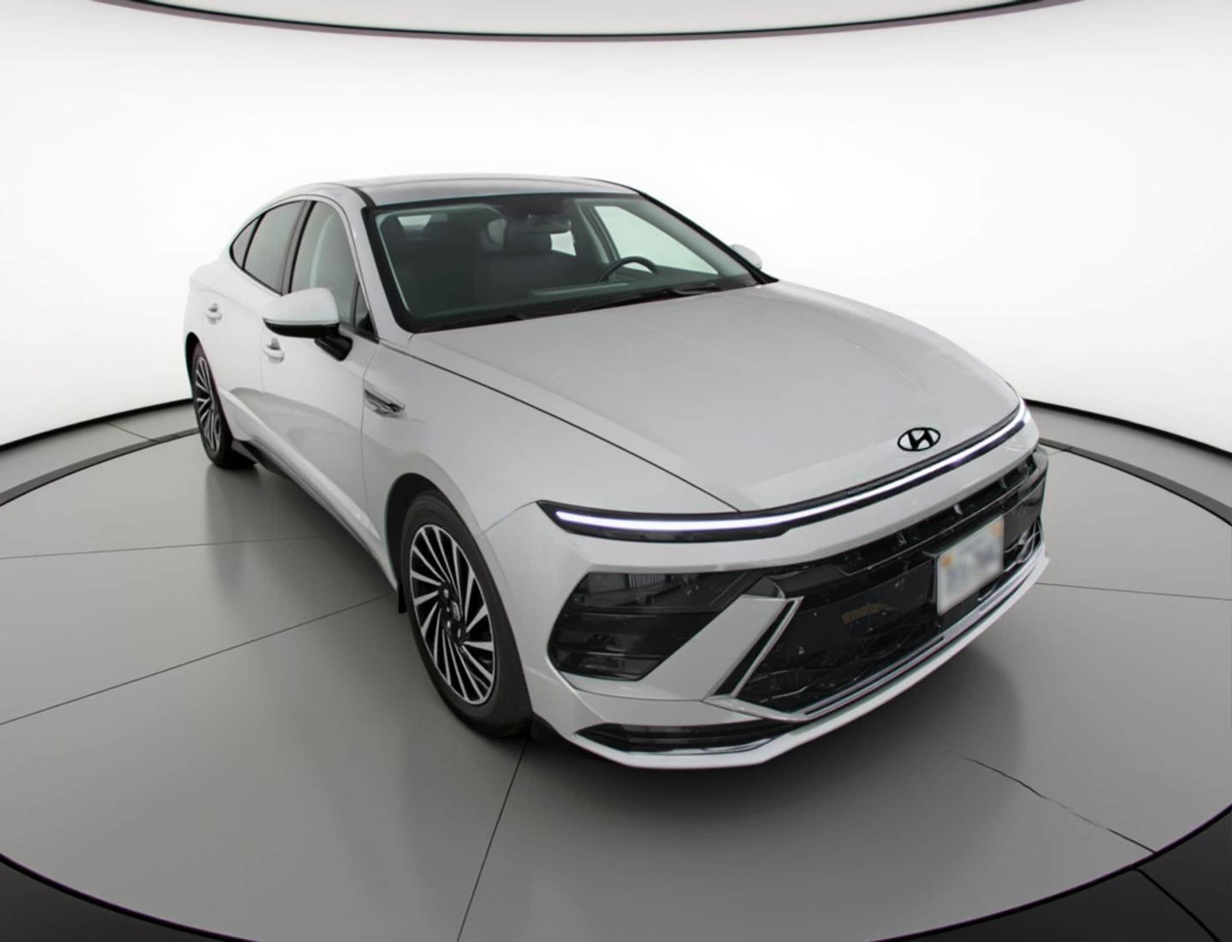 Thumbnail: 2025 Hyundai Sonata - 1