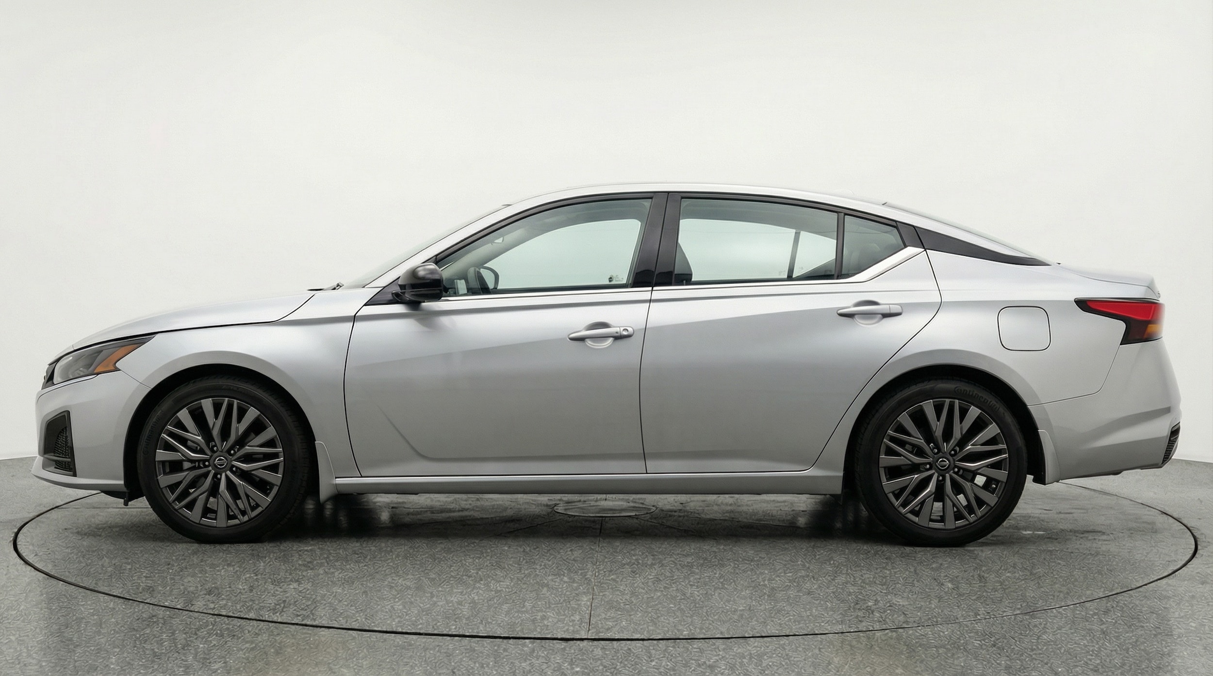 Thumbnail: 2025 Nissan Altima - 4