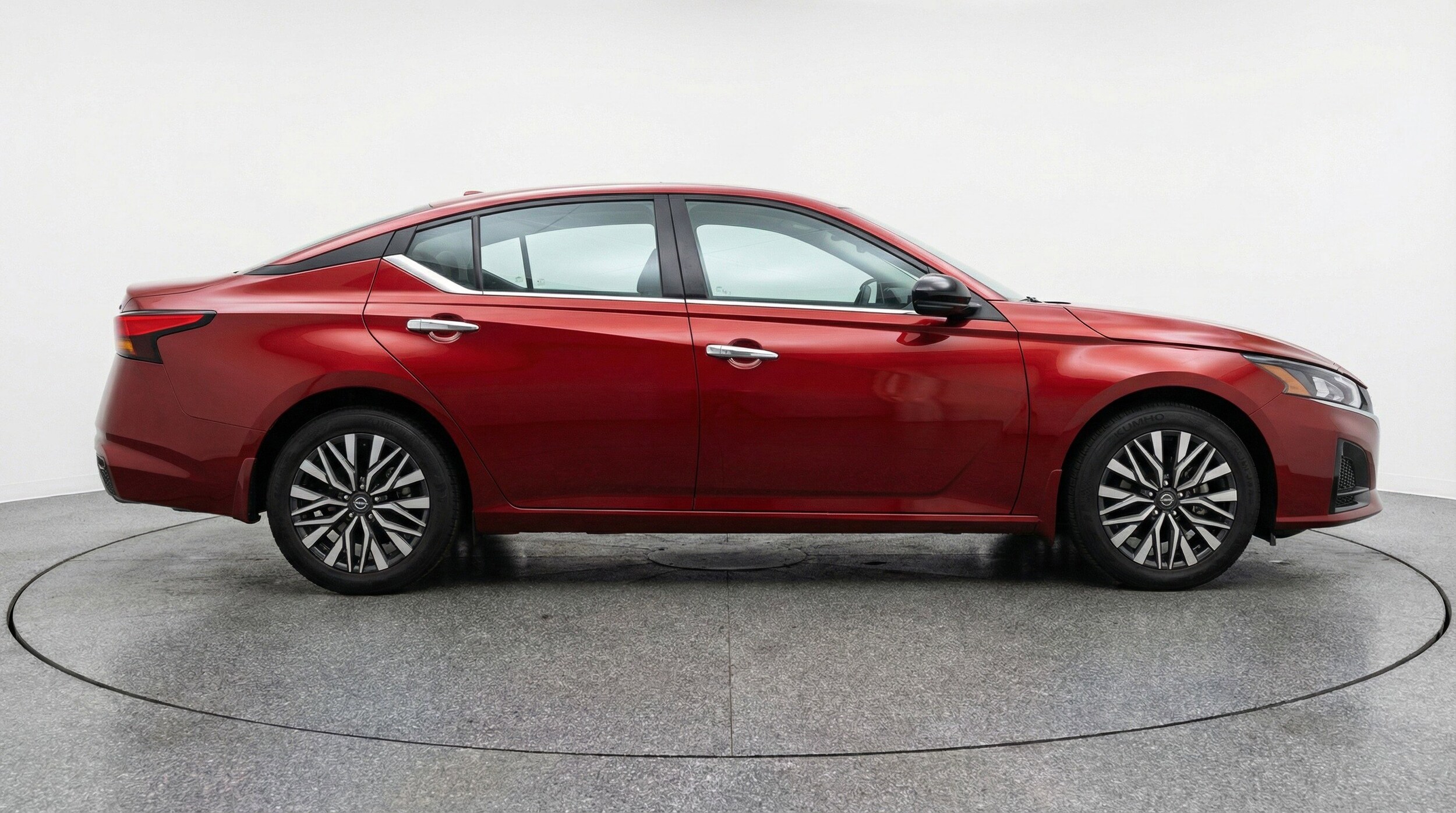 Thumbnail: 2025 Nissan Altima - 11
