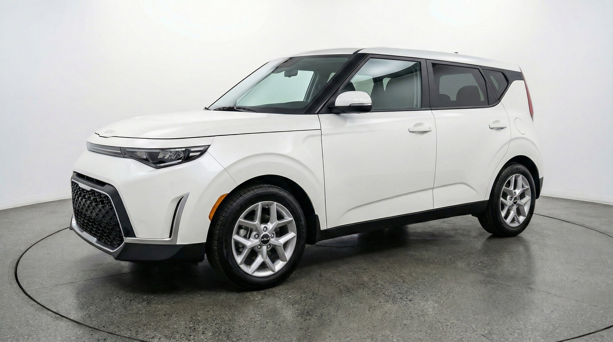 Thumbnail: 2025 Kia Soul - 3