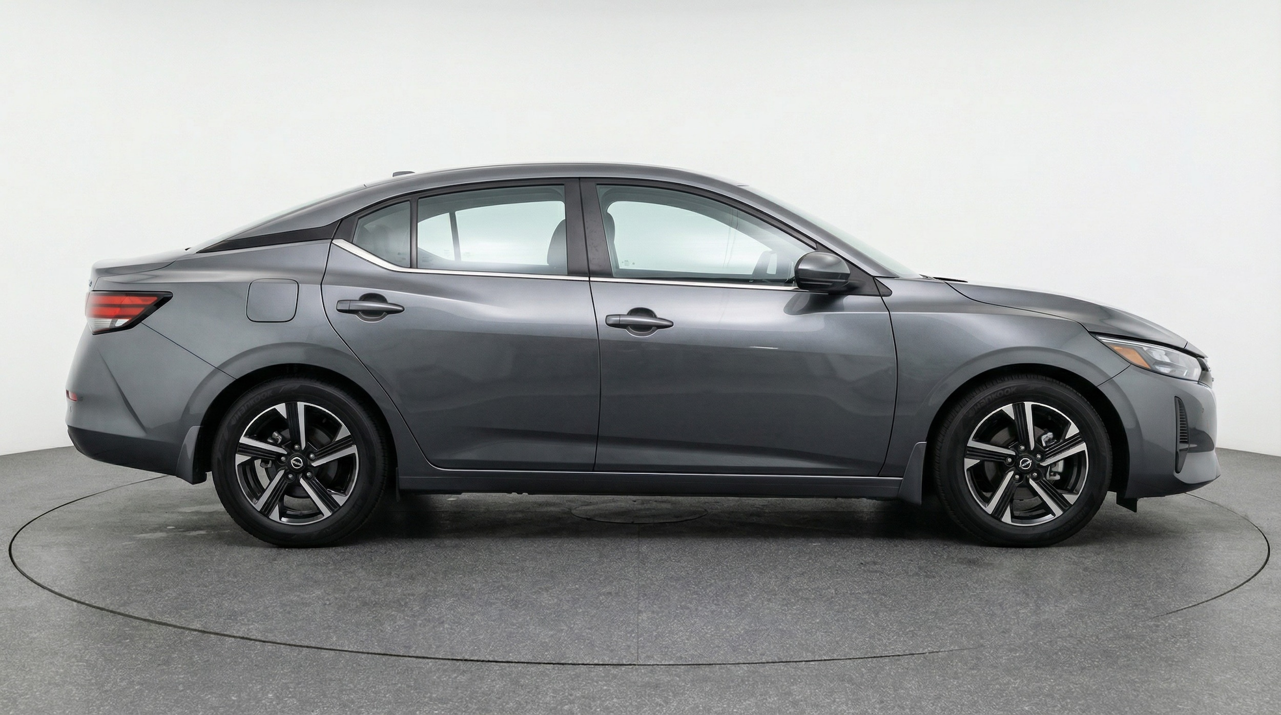 Thumbnail: 2025 Nissan Sentra - 8