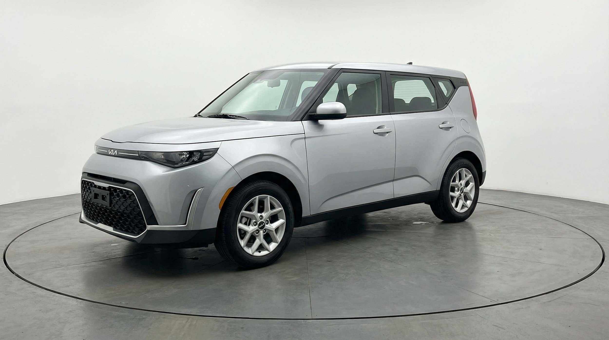 Thumbnail: 2025 Kia Soul - 3