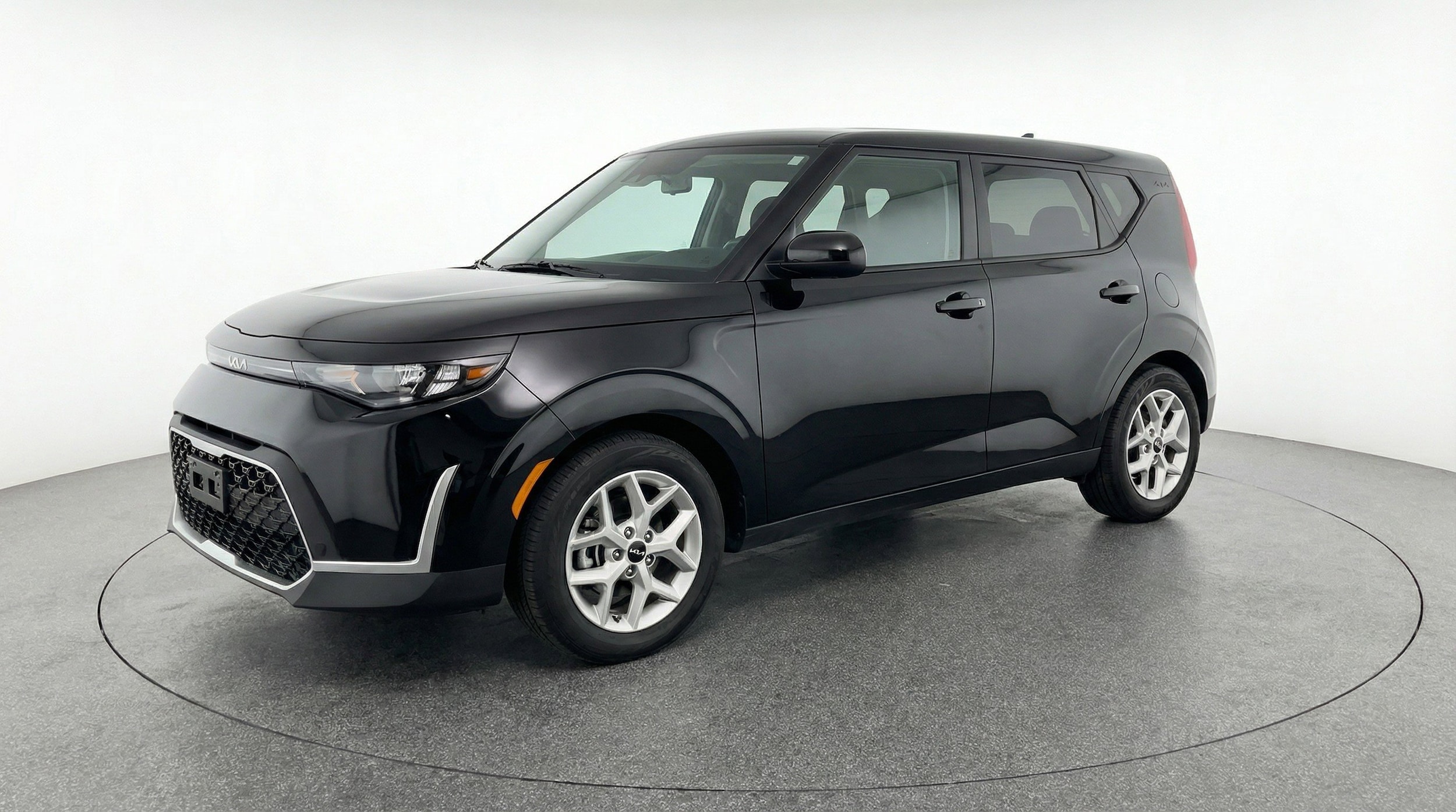 Thumbnail: 2025 Kia Soul - 3