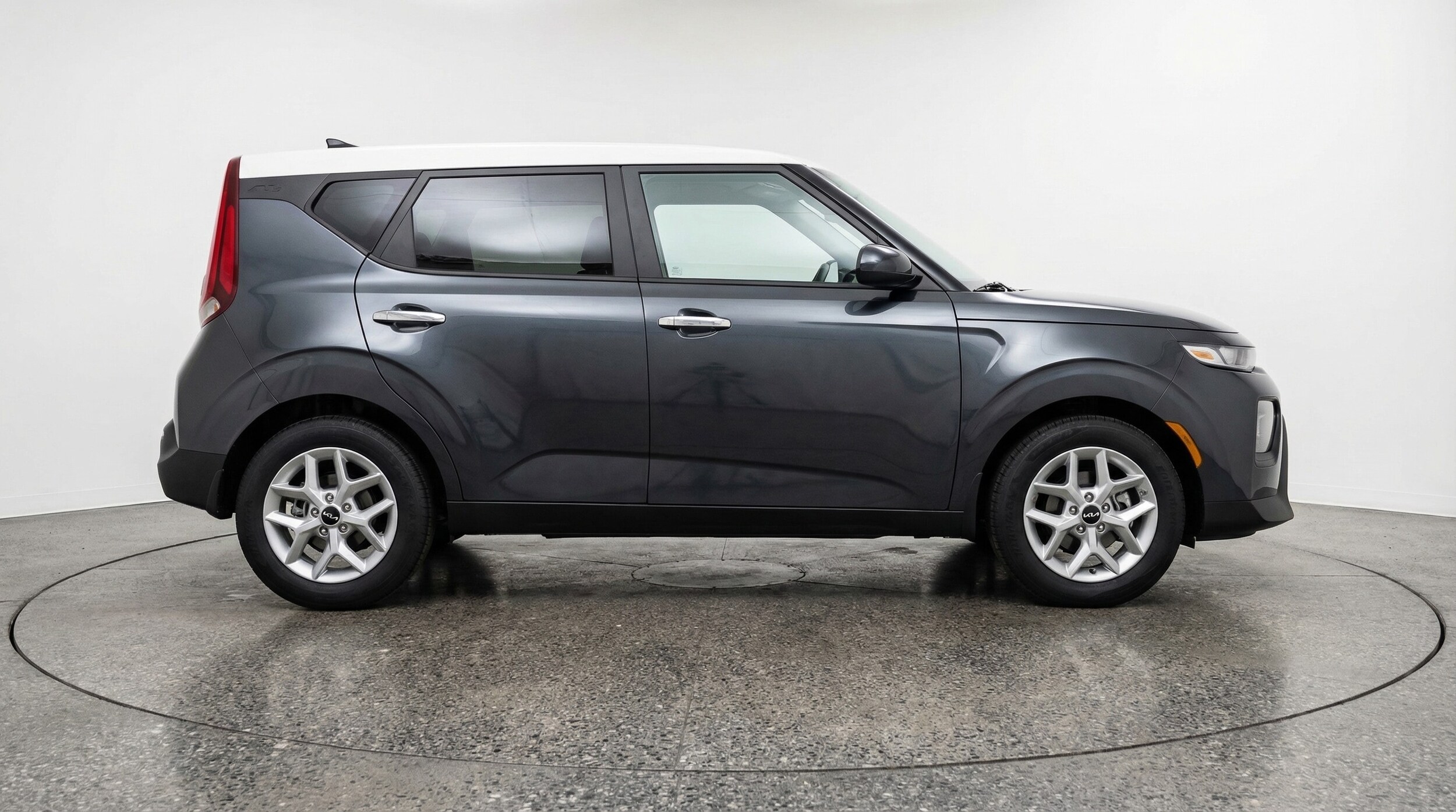 Thumbnail: 2025 Kia Soul - 8