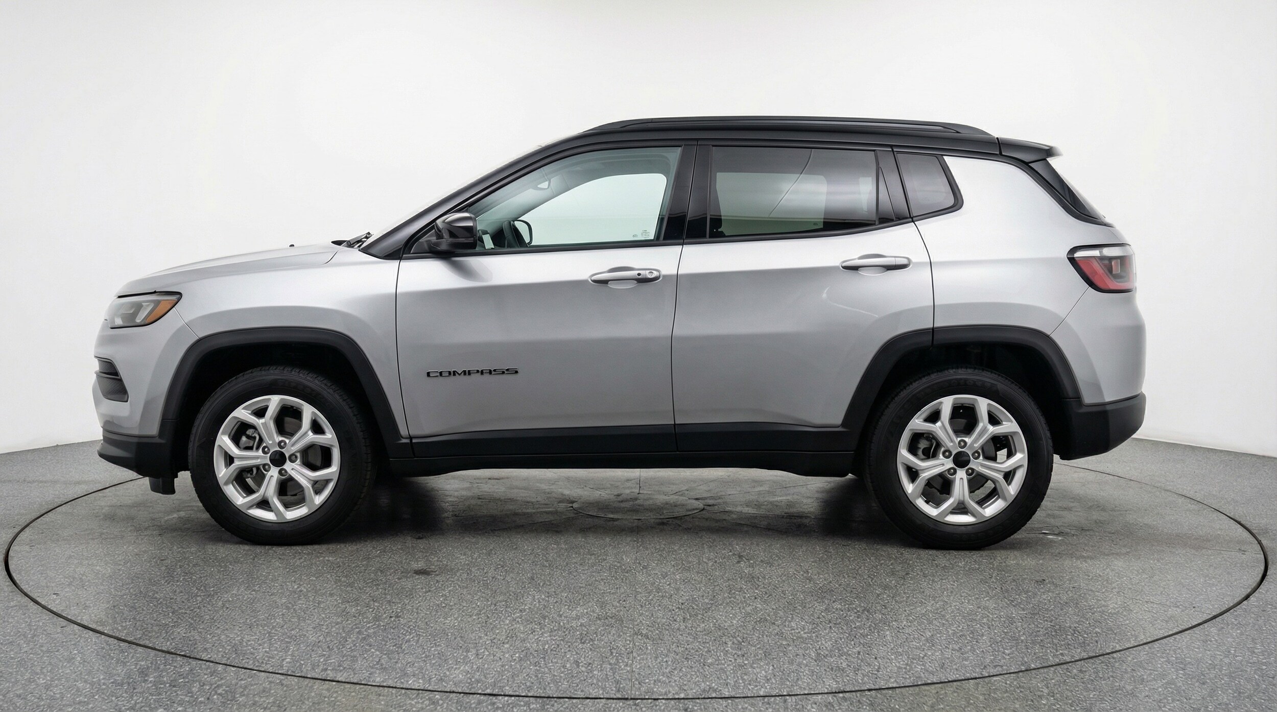 Thumbnail: 2025 Jeep Compass - 4