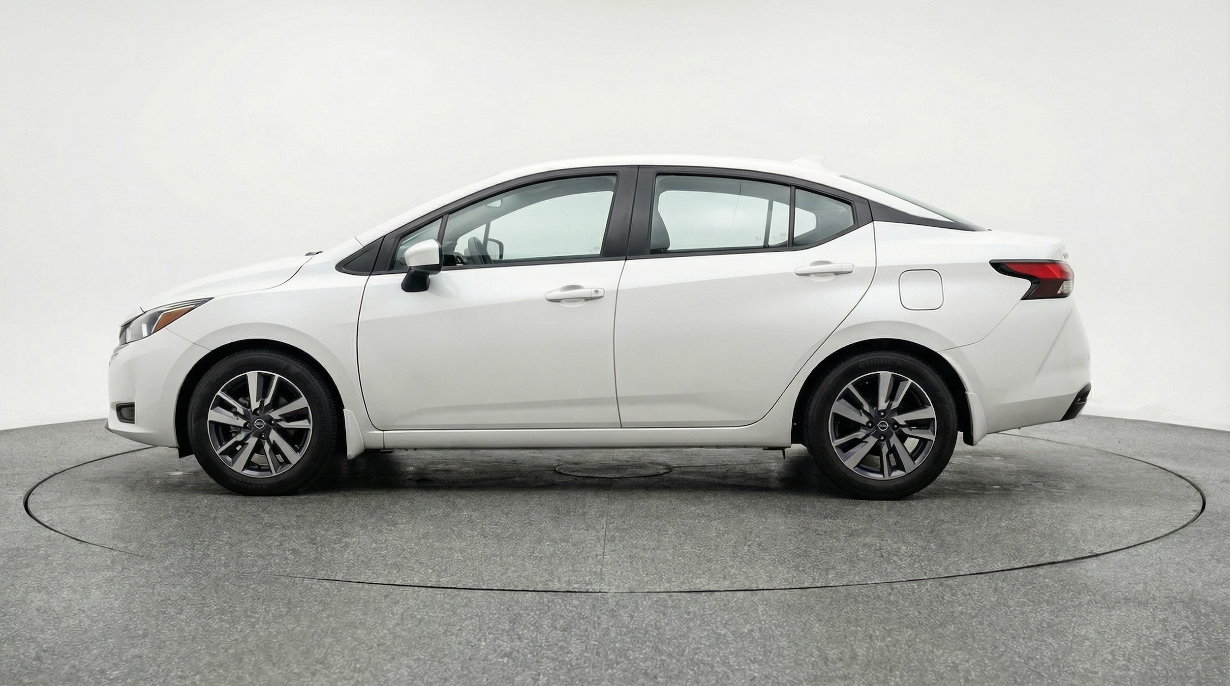 Thumbnail: 2025 Nissan Versa - 4