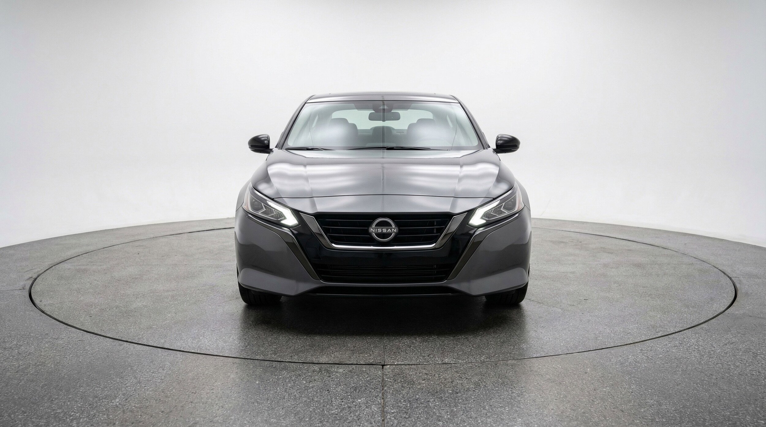 Thumbnail: 2025 Nissan Altima - 2