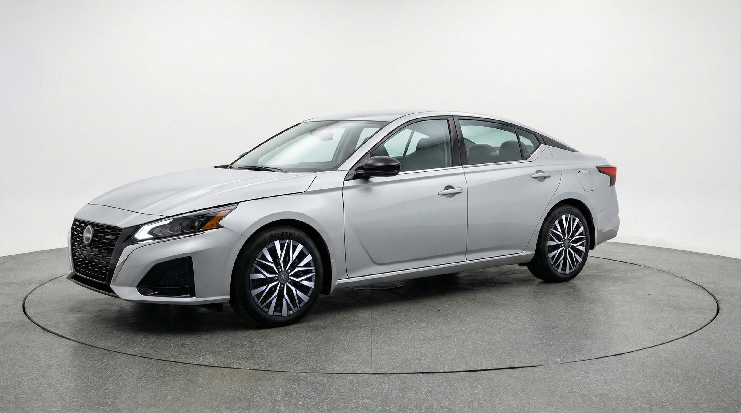 Thumbnail: 2025 Nissan Altima - 3