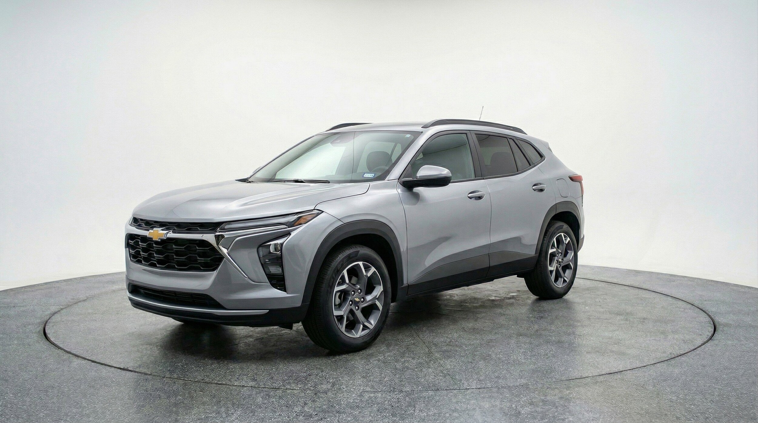 Thumbnail: 2025 Chevrolet Trax - 3