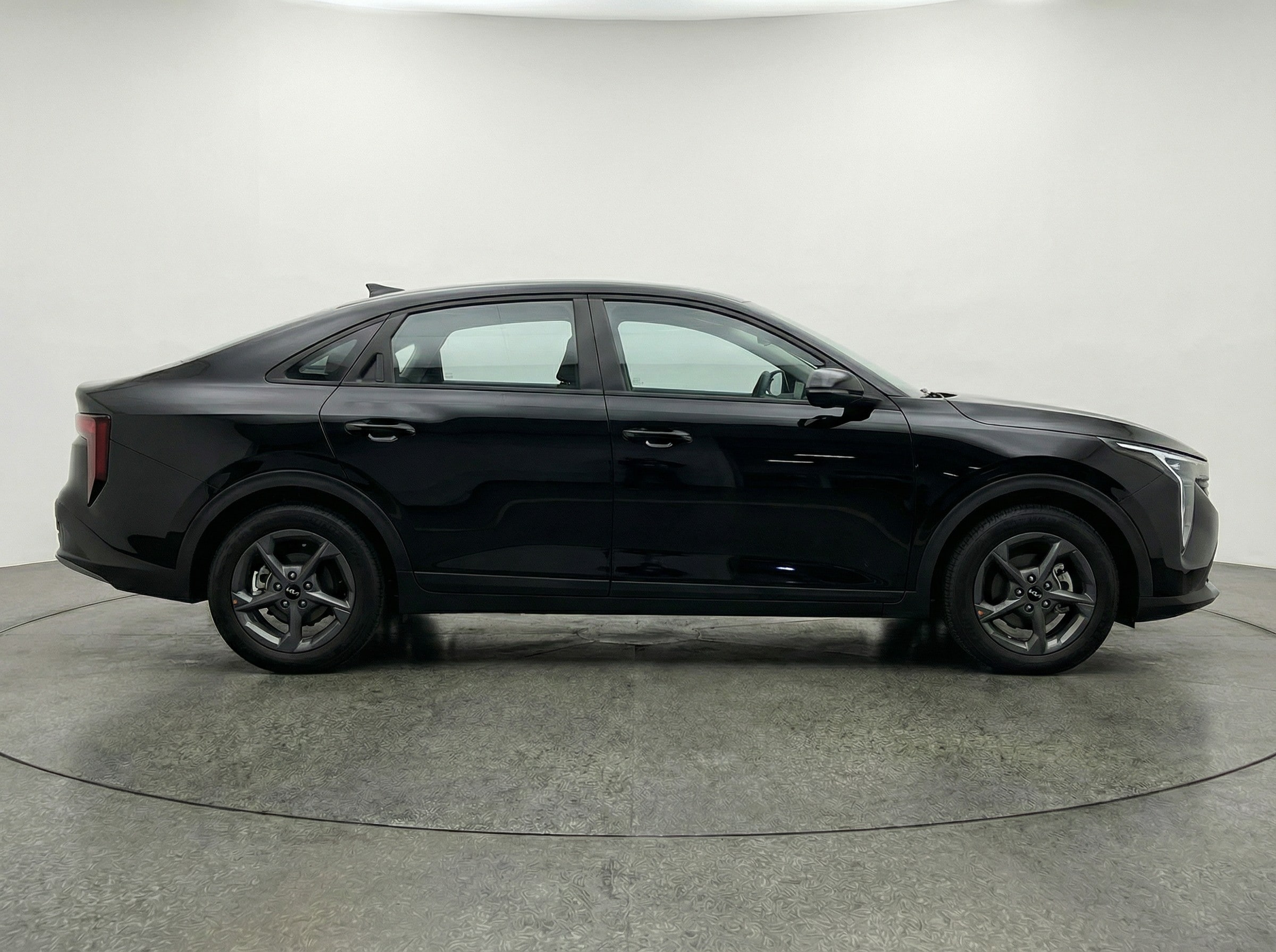 Thumbnail: 2025 Kia K4 - 8