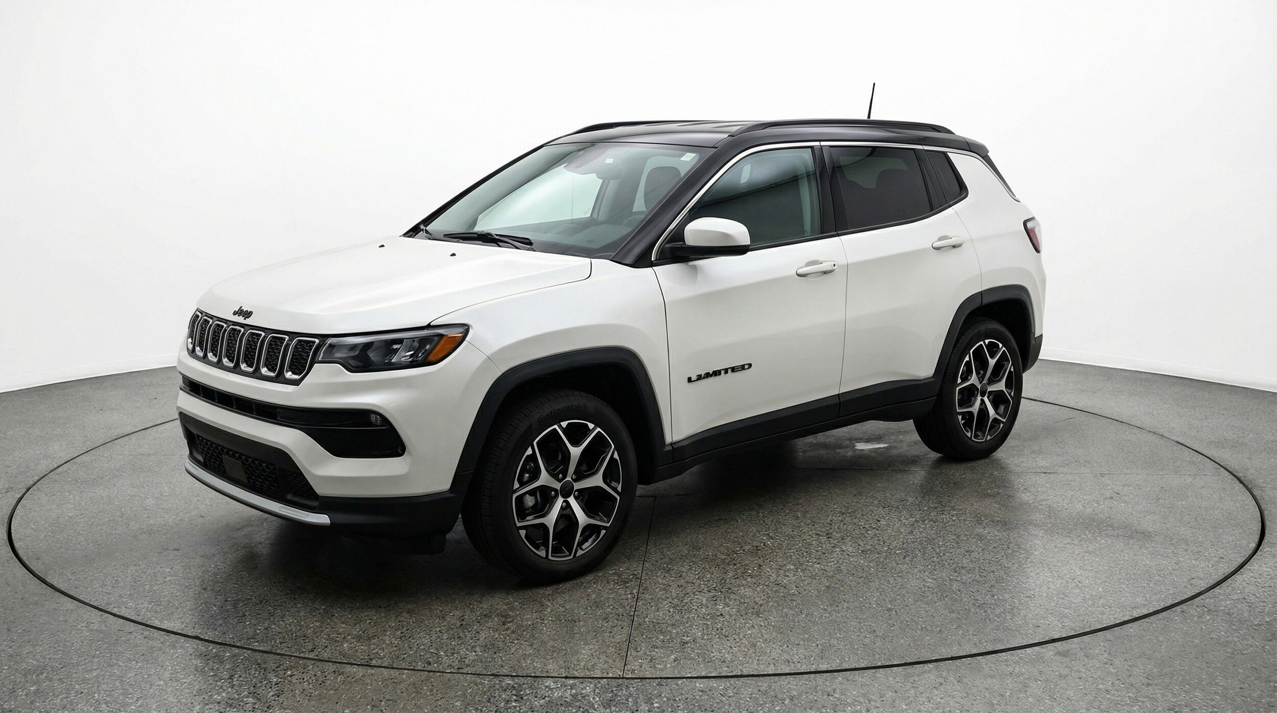 Thumbnail: 2025 Jeep Compass - 3