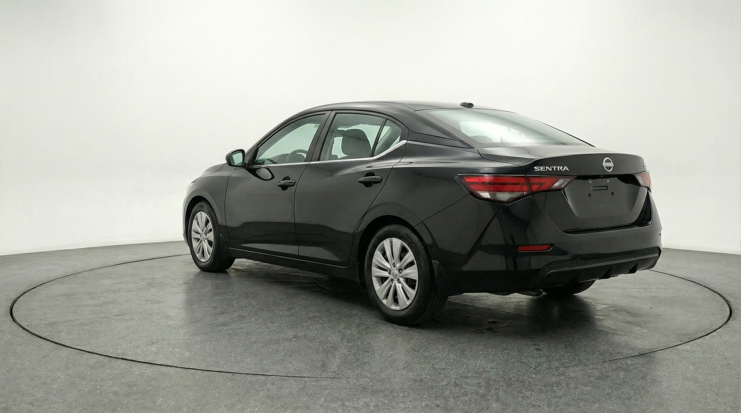 Thumbnail: 2025 Nissan Sentra - 5